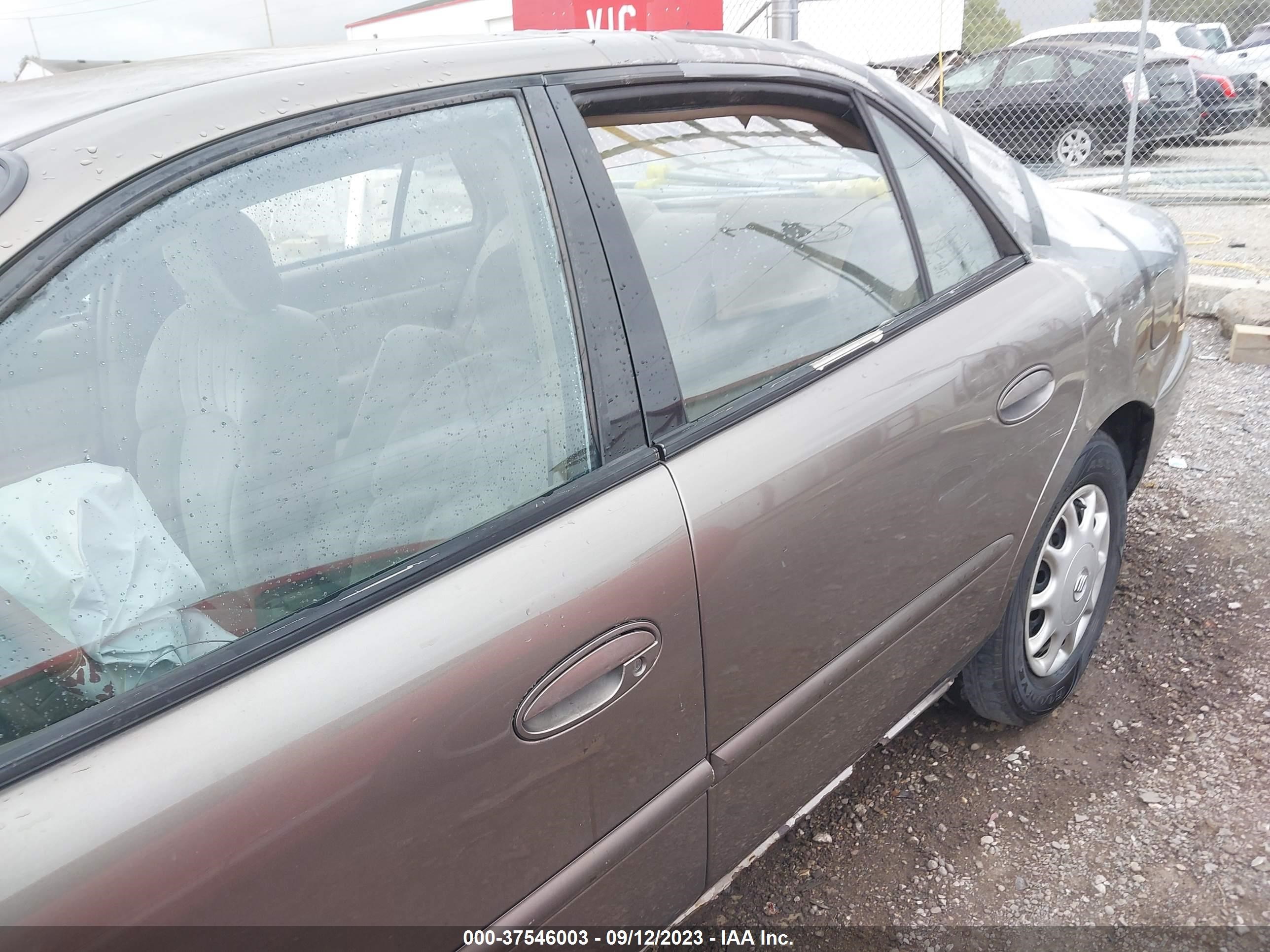 Photo 13 VIN: 2G4WS52J831257225 - BUICK CENTURY 