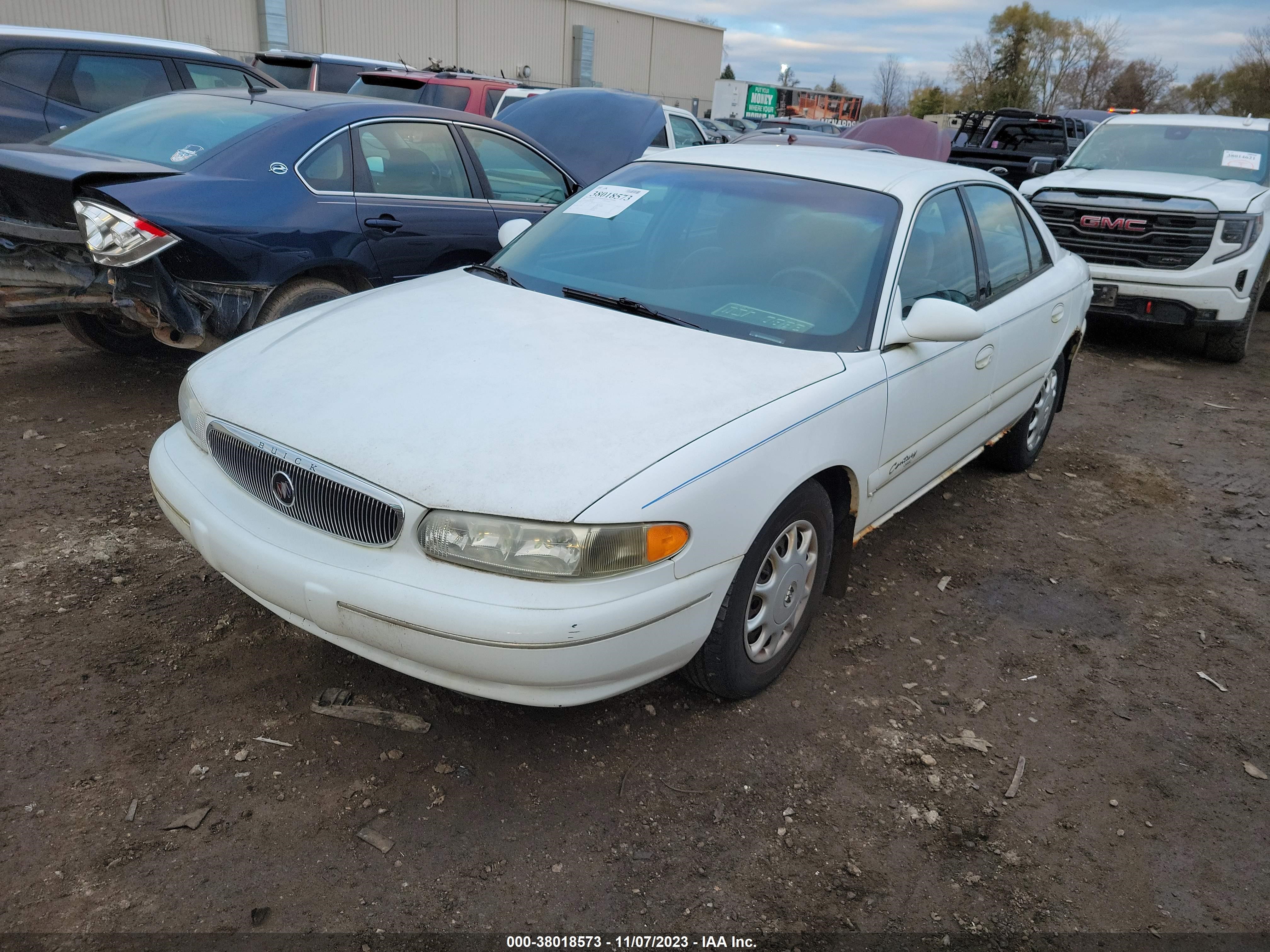 Photo 1 VIN: 2G4WS52J8Y1108689 - BUICK CENTURY 