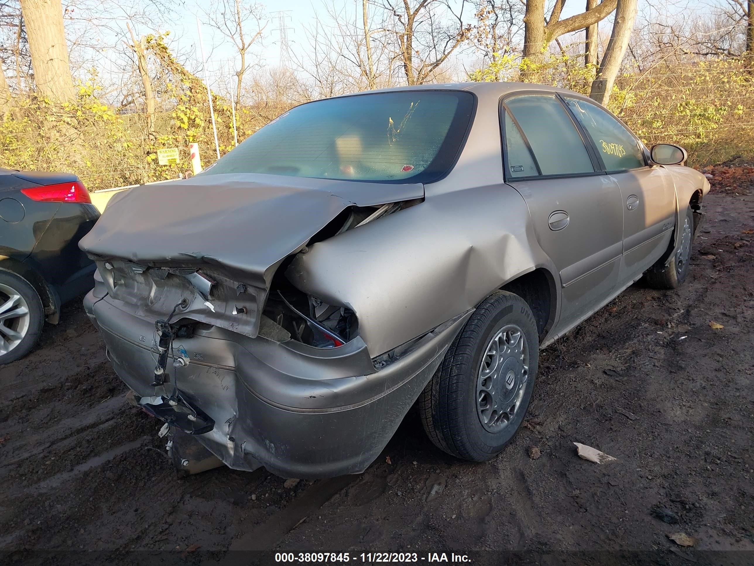 Photo 3 VIN: 2G4WS52J921255126 - BUICK CENTURY 