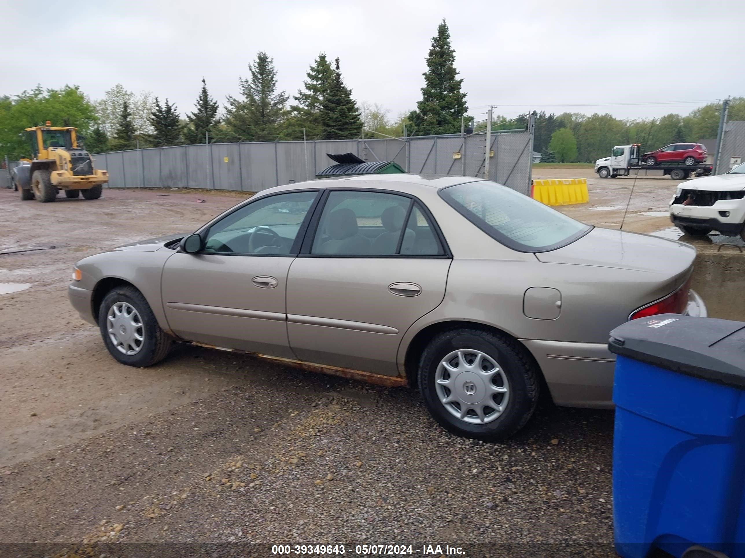 Photo 2 VIN: 2G4WS52J931185810 - BUICK CENTURY 