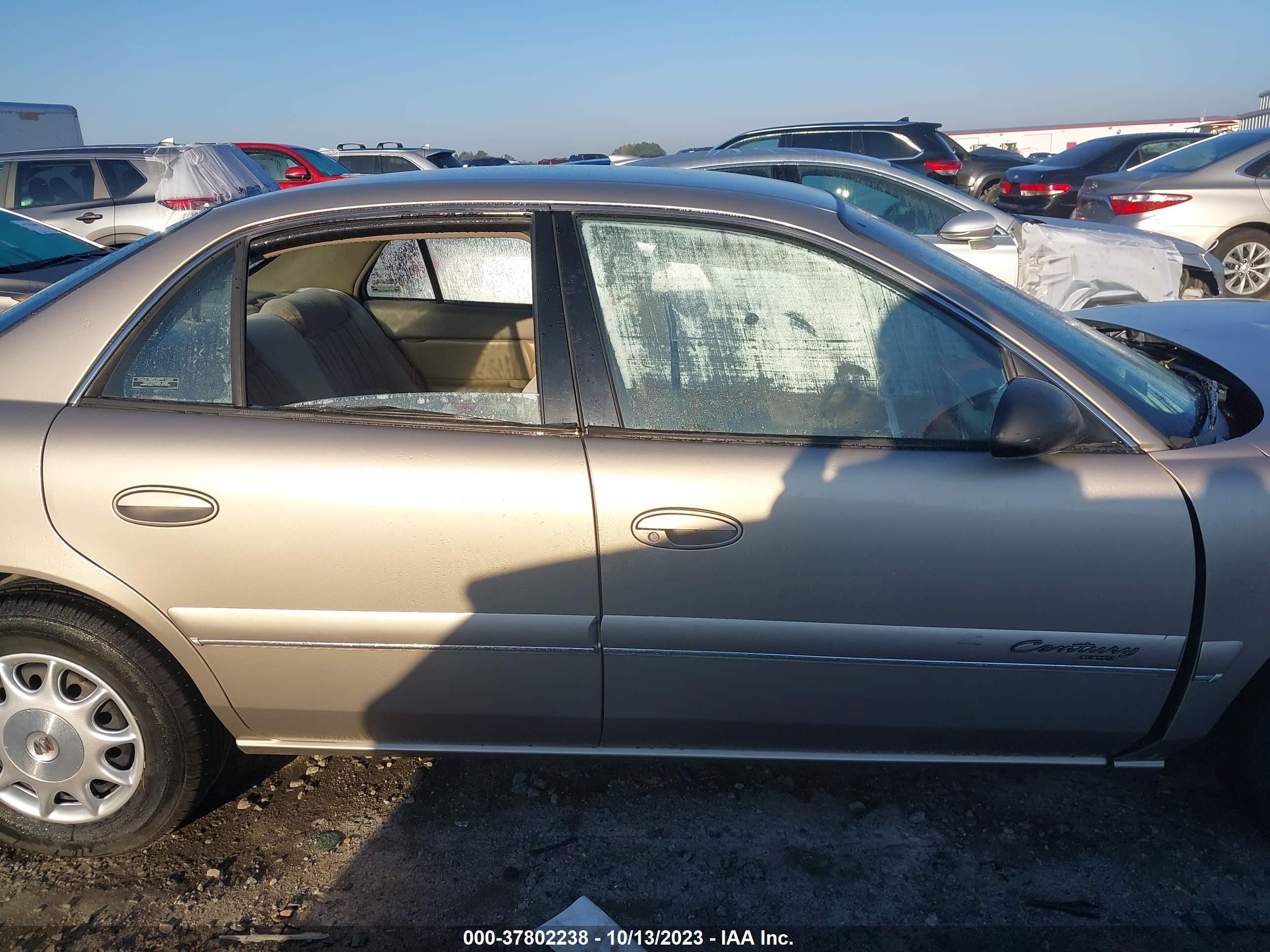 Photo 12 VIN: 2G4WS52J9Y1134296 - BUICK CENTURY 