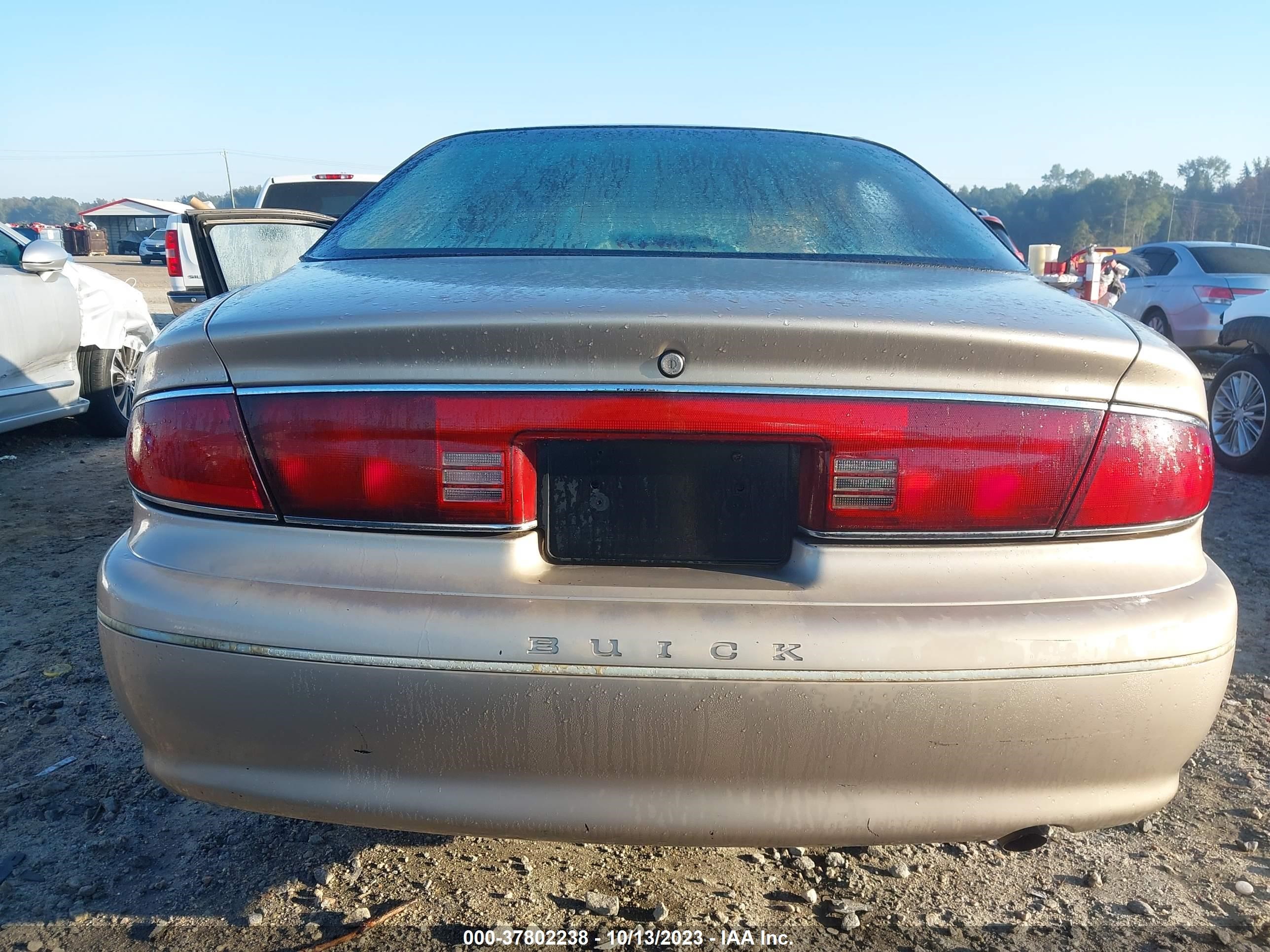 Photo 15 VIN: 2G4WS52J9Y1134296 - BUICK CENTURY 