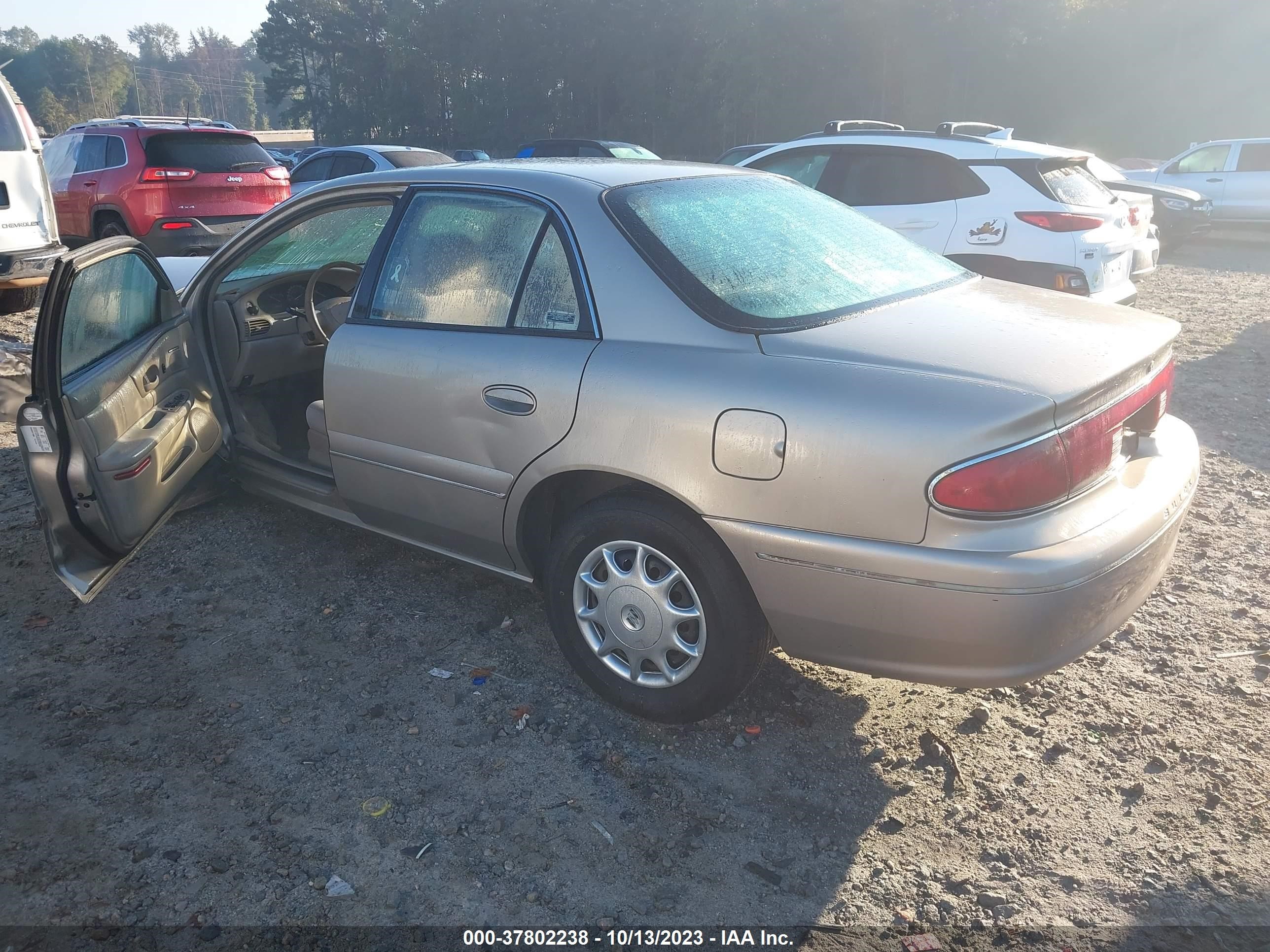 Photo 2 VIN: 2G4WS52J9Y1134296 - BUICK CENTURY 