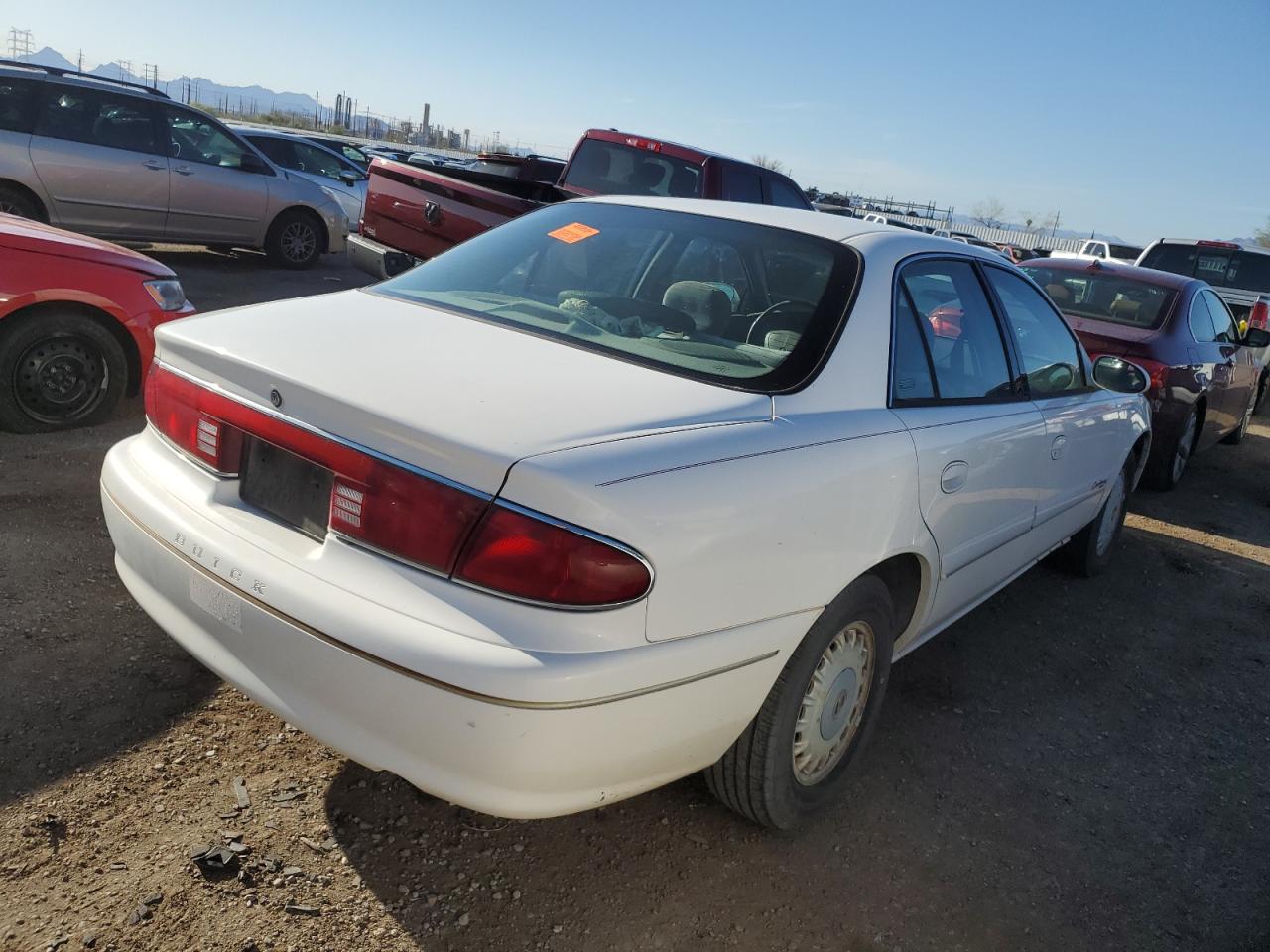 Photo 2 VIN: 2G4WS52JX11176837 - BUICK CENTURY 