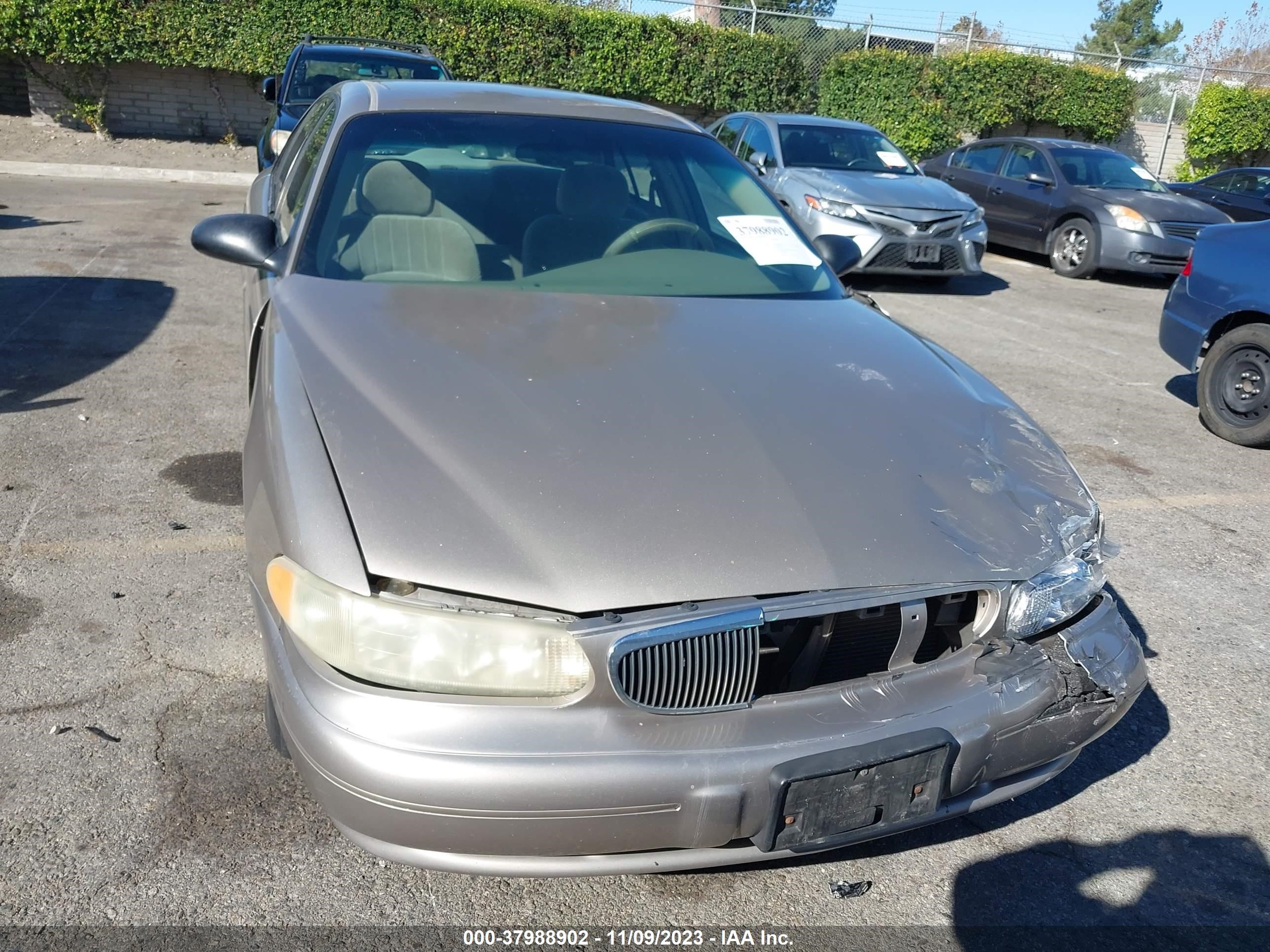 Photo 12 VIN: 2G4WS52JX31226946 - BUICK CENTURY 