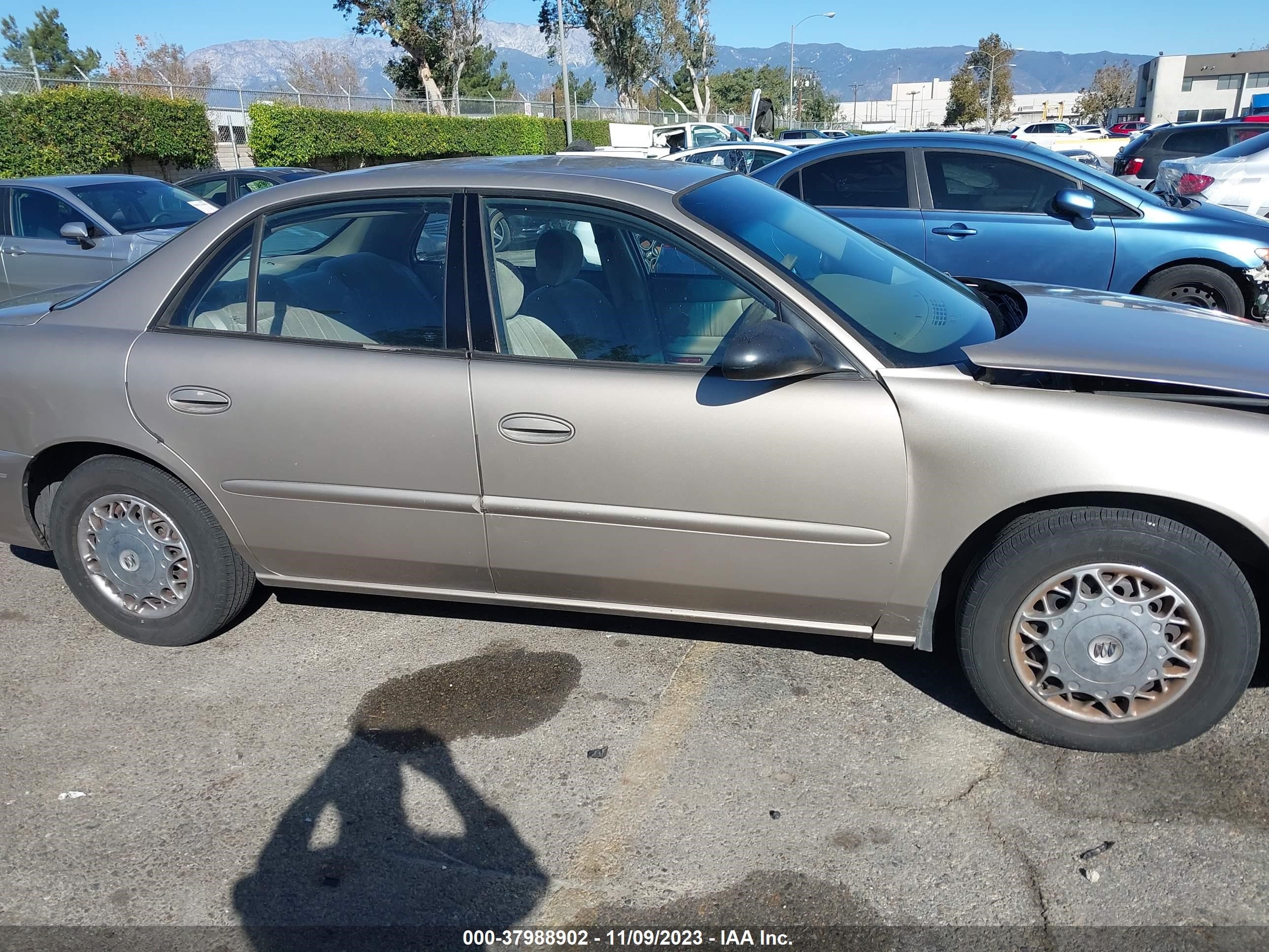 Photo 13 VIN: 2G4WS52JX31226946 - BUICK CENTURY 