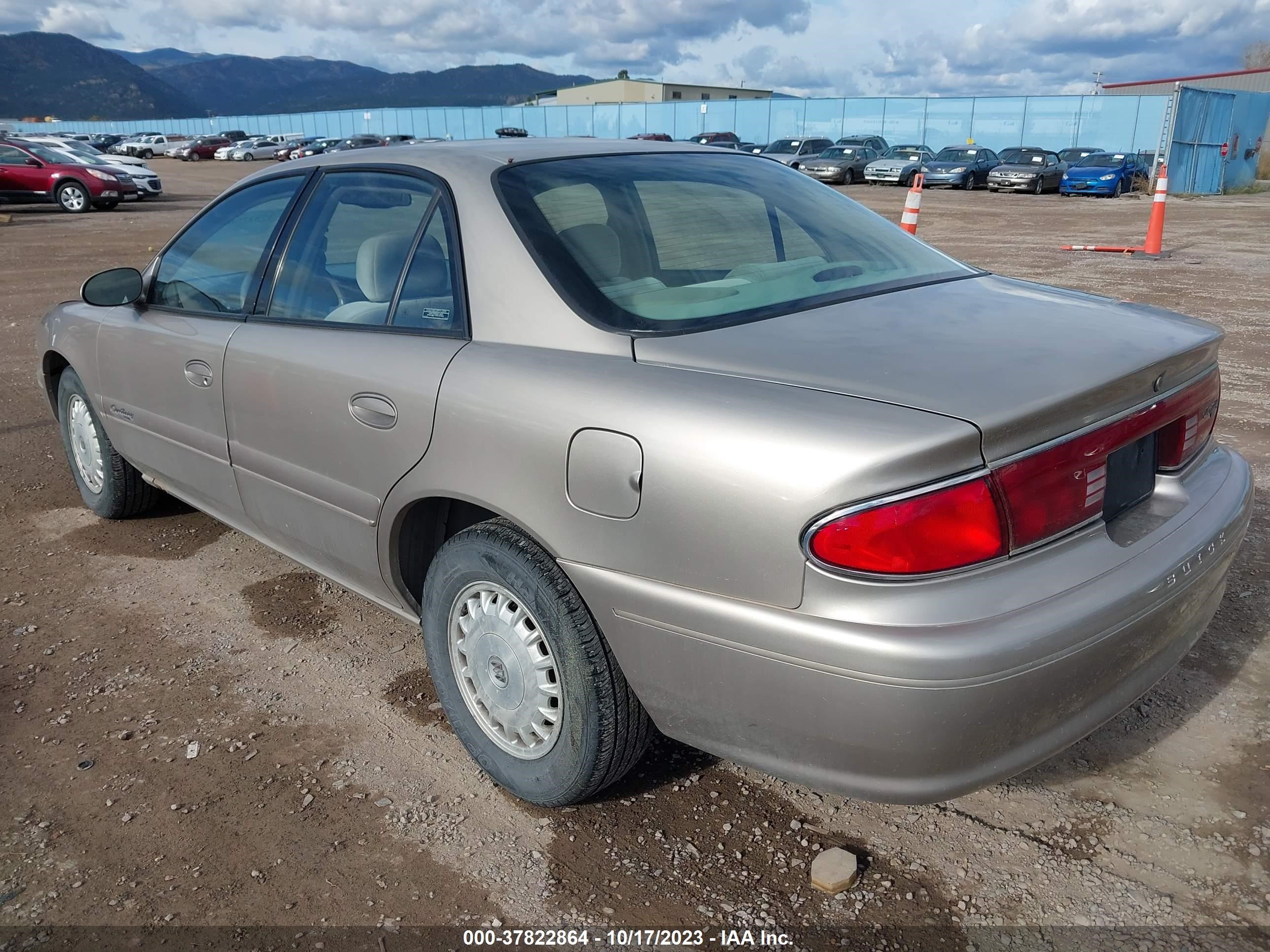 Photo 2 VIN: 2G4WS52JXY1106829 - BUICK CENTURY 