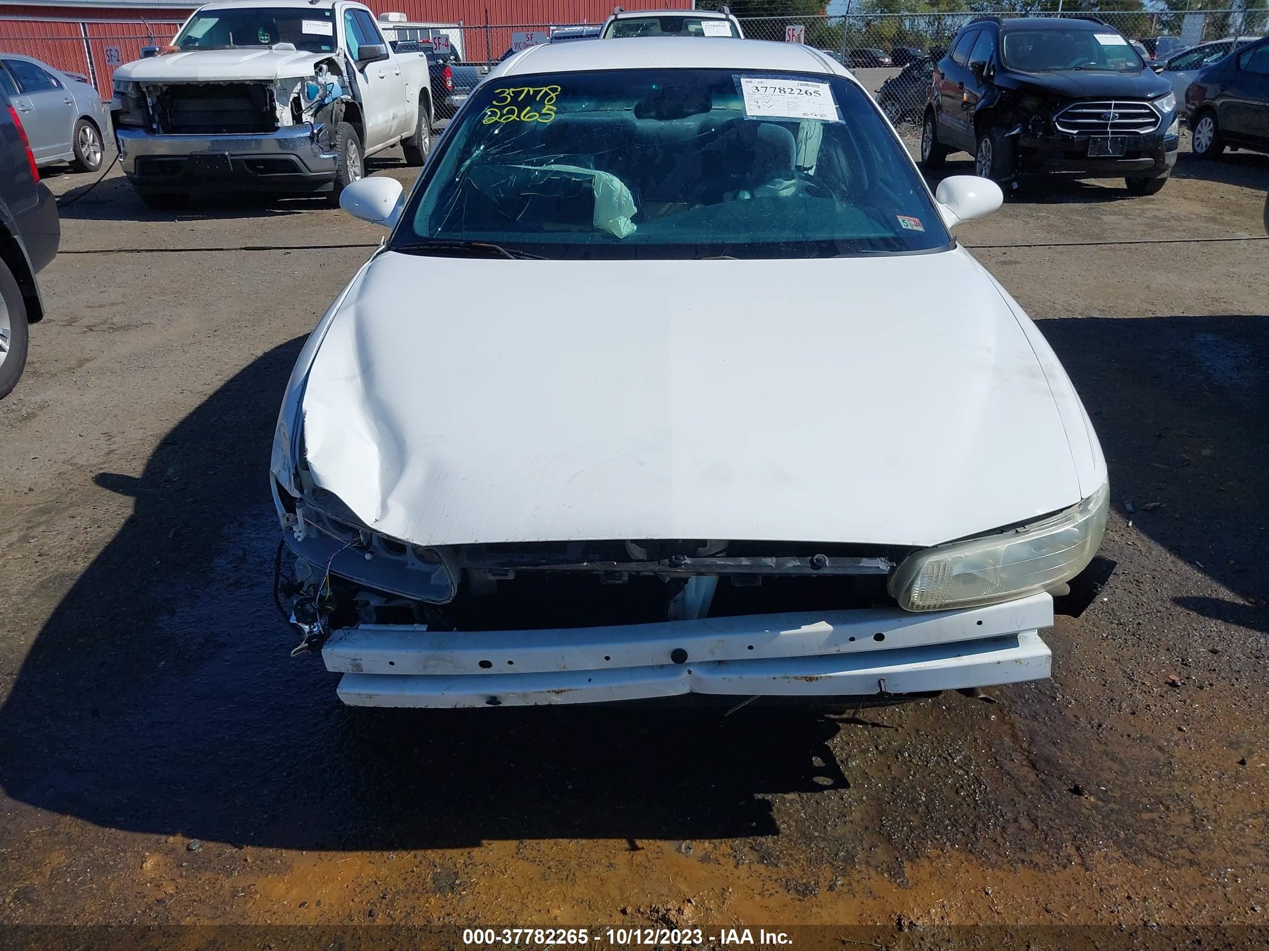 Photo 12 VIN: 2G4WS52JXY1323460 - BUICK CENTURY 