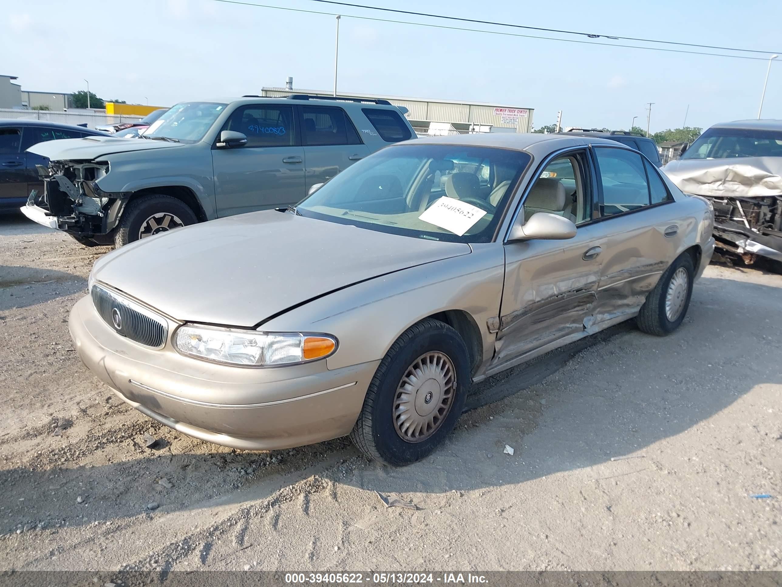 Photo 1 VIN: 2G4WS52M4X1409128 - BUICK CENTURY 