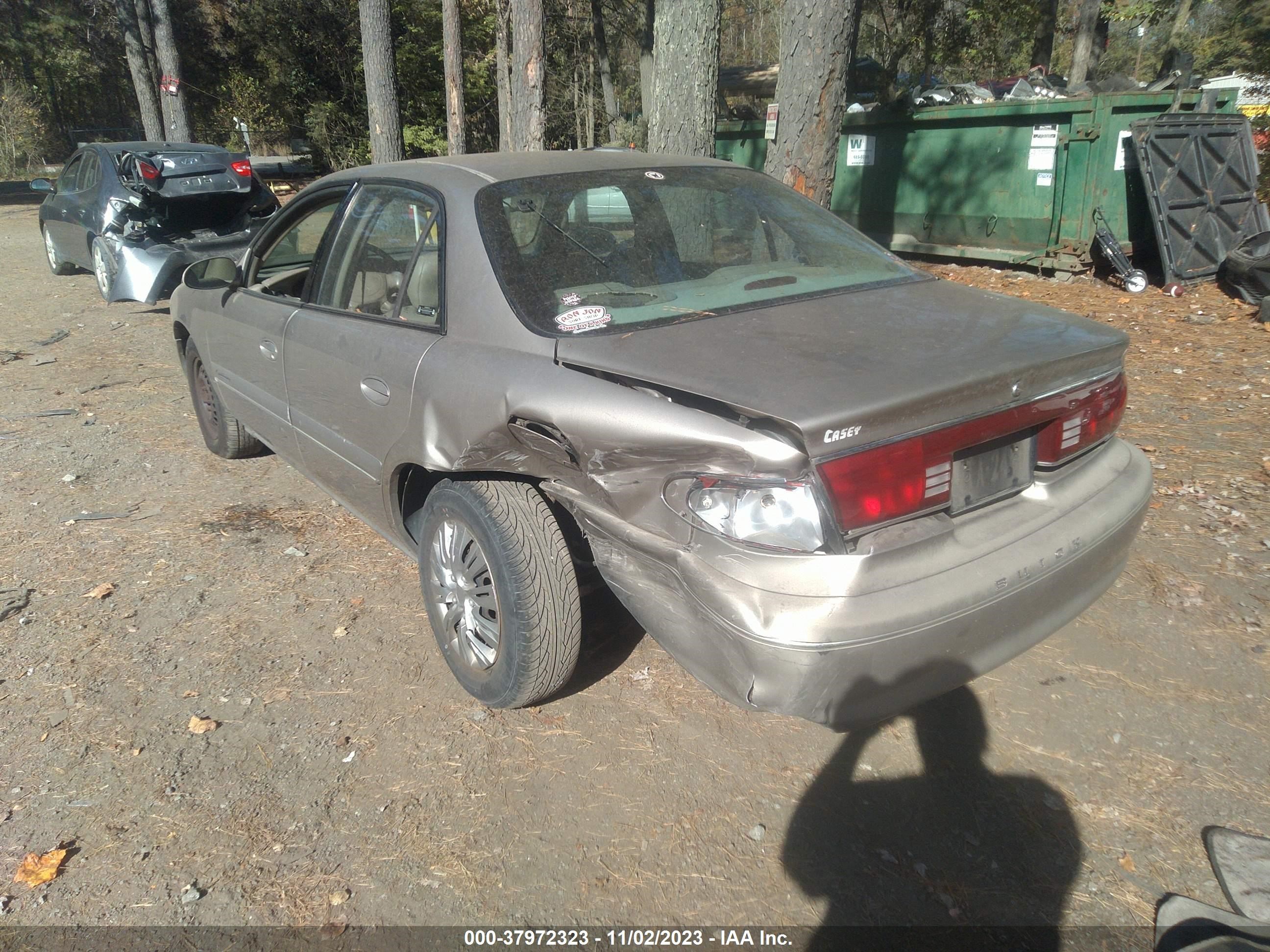 Photo 2 VIN: 2G4WY55J121263649 - BUICK CENTURY 