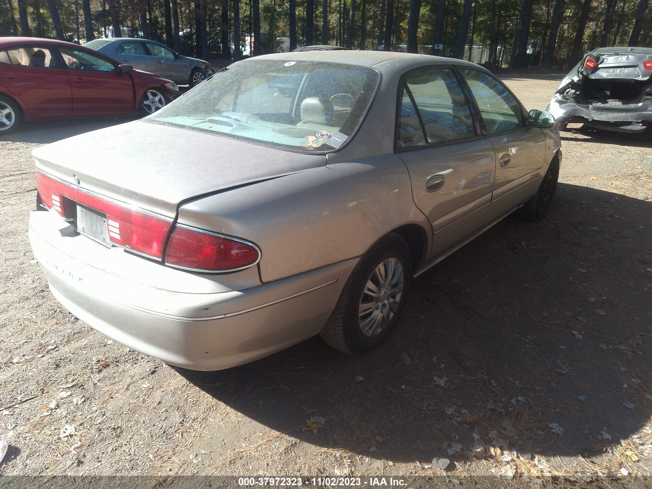 Photo 3 VIN: 2G4WY55J121263649 - BUICK CENTURY 