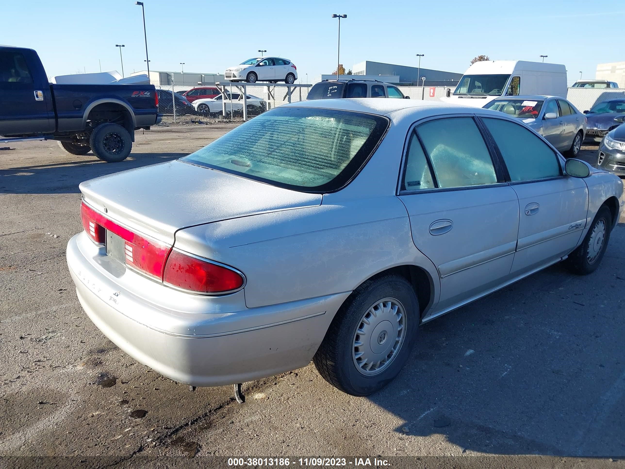 Photo 3 VIN: 2G4WY55J3Y1179597 - BUICK CENTURY 