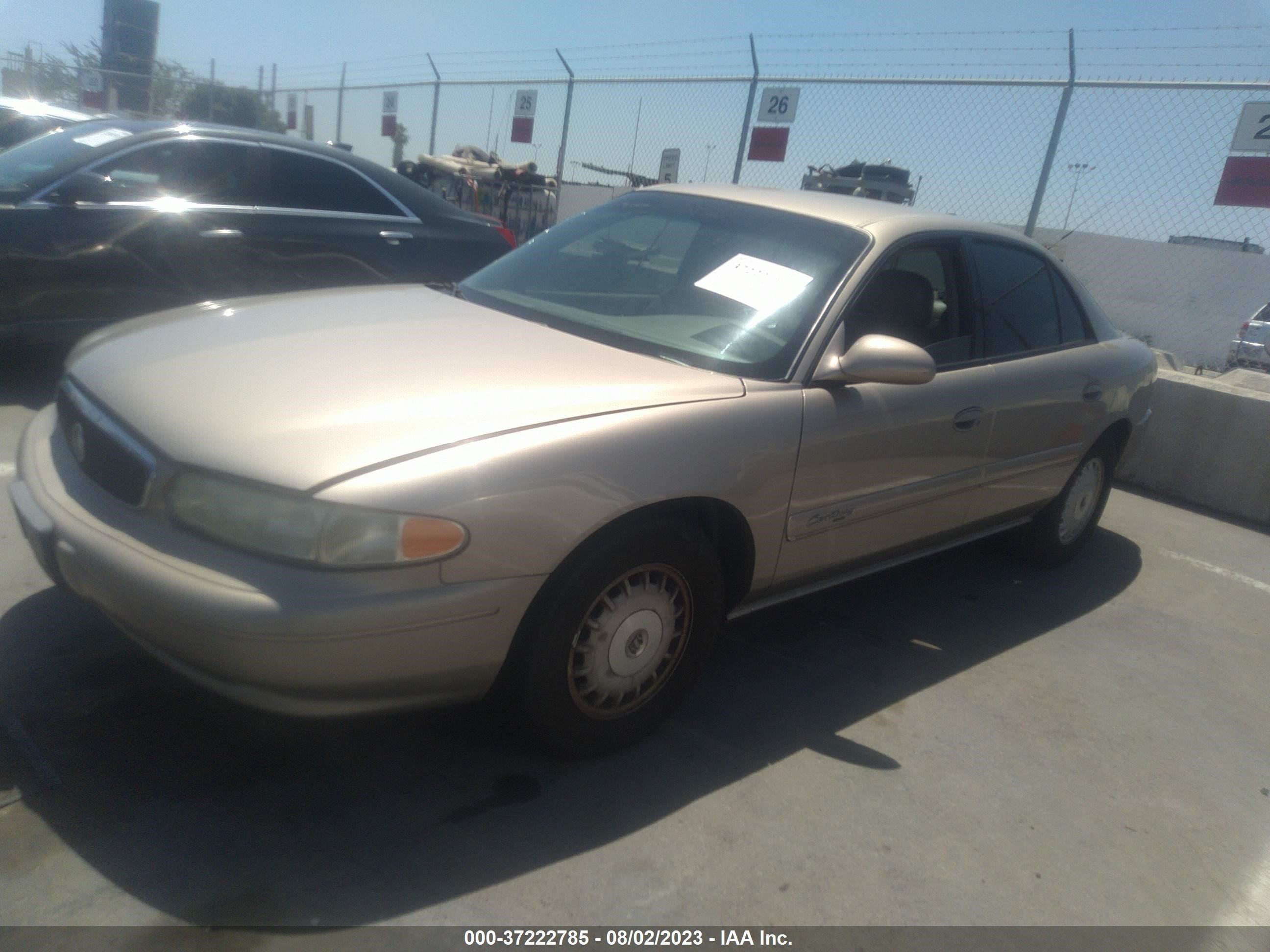 Photo 1 VIN: 2G4WY55J521190107 - BUICK CENTURY 