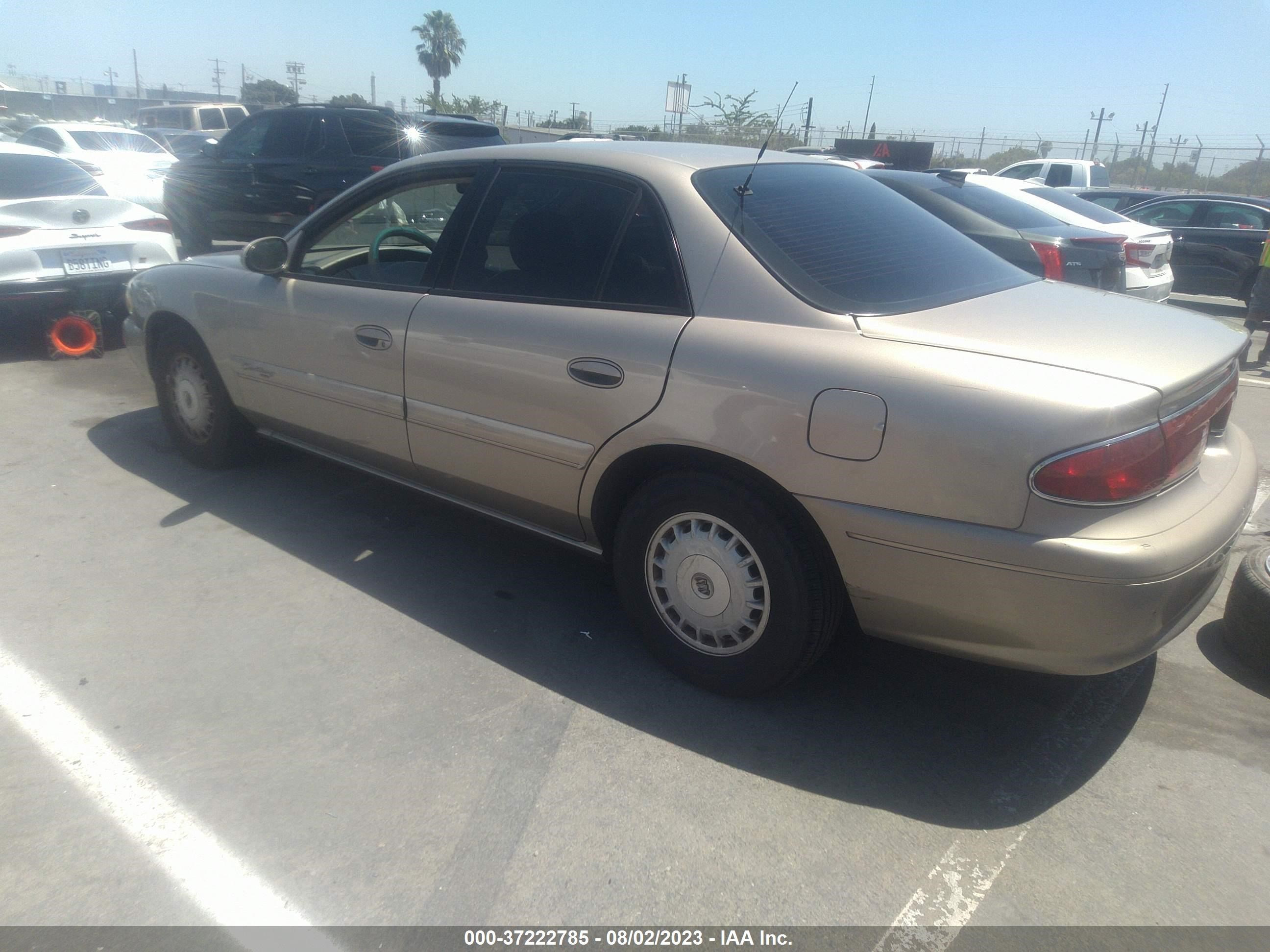 Photo 2 VIN: 2G4WY55J521190107 - BUICK CENTURY 