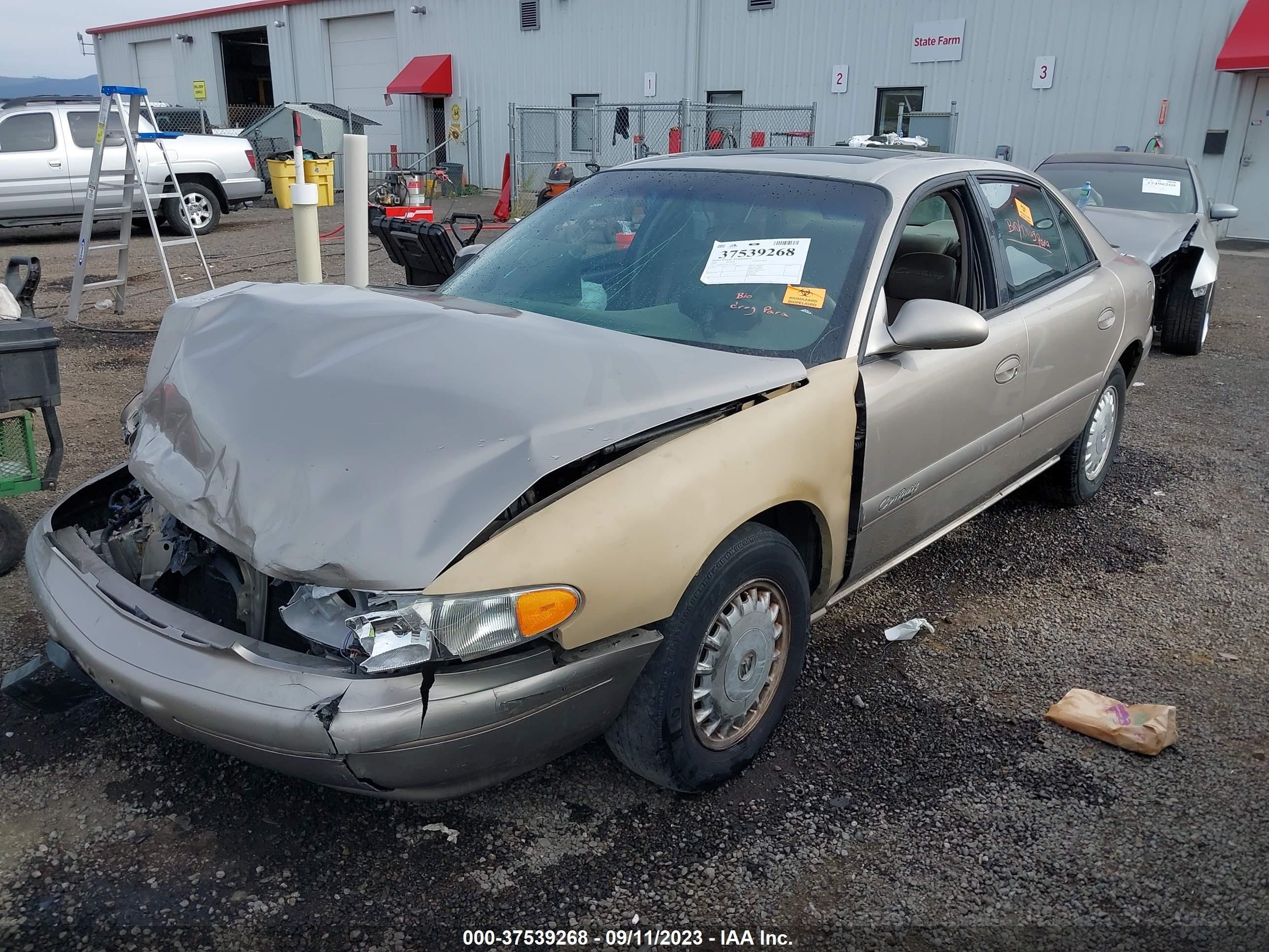 Photo 1 VIN: 2G4WY55J5Y1325384 - BUICK CENTURY 