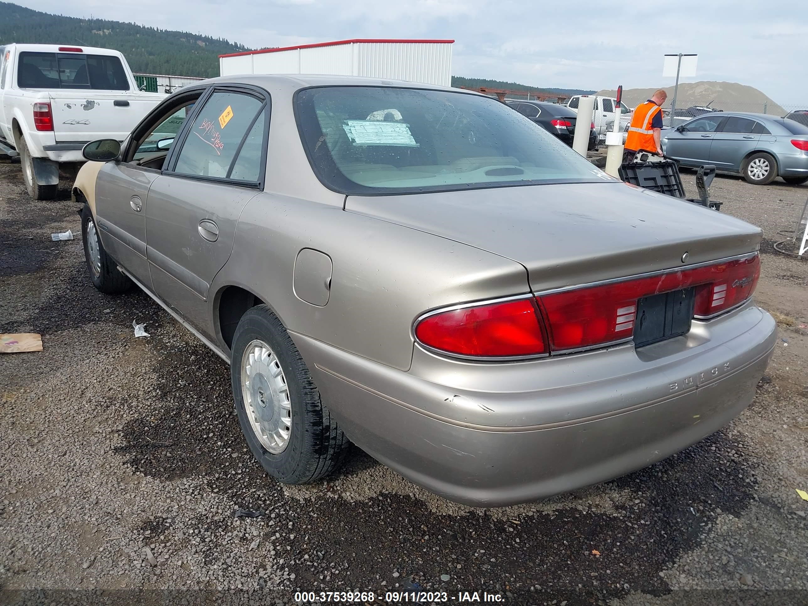 Photo 2 VIN: 2G4WY55J5Y1325384 - BUICK CENTURY 