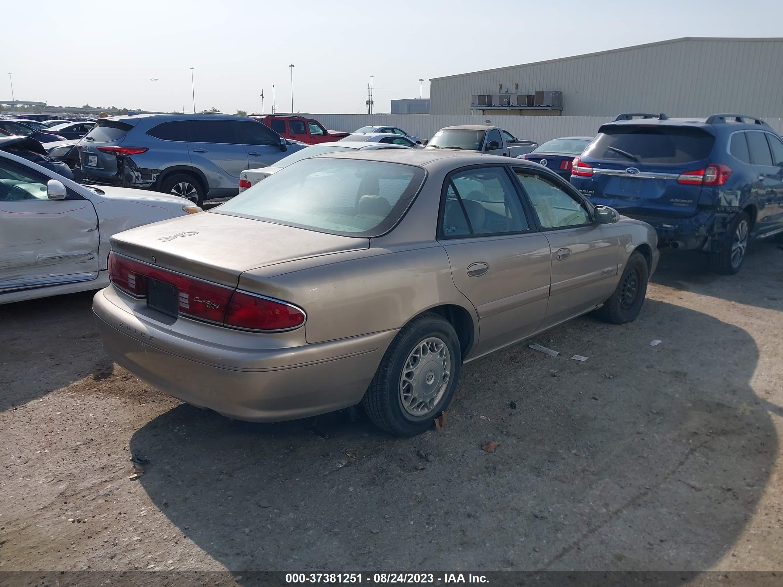 Photo 3 VIN: 2G4WY55JXY1355318 - BUICK CENTURY 