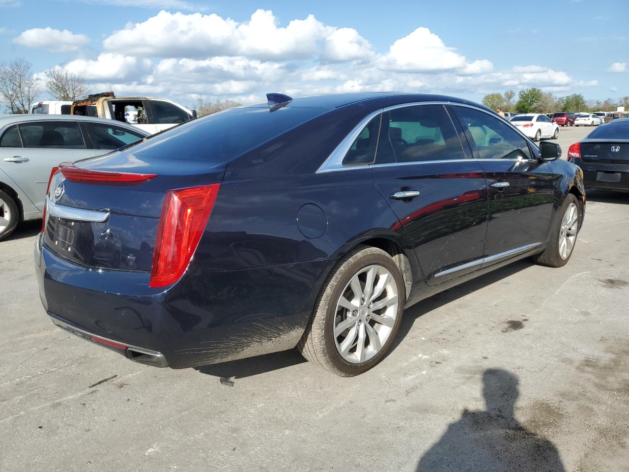 Photo 2 VIN: 2G61M5S31F9195850 - CADILLAC XTS 