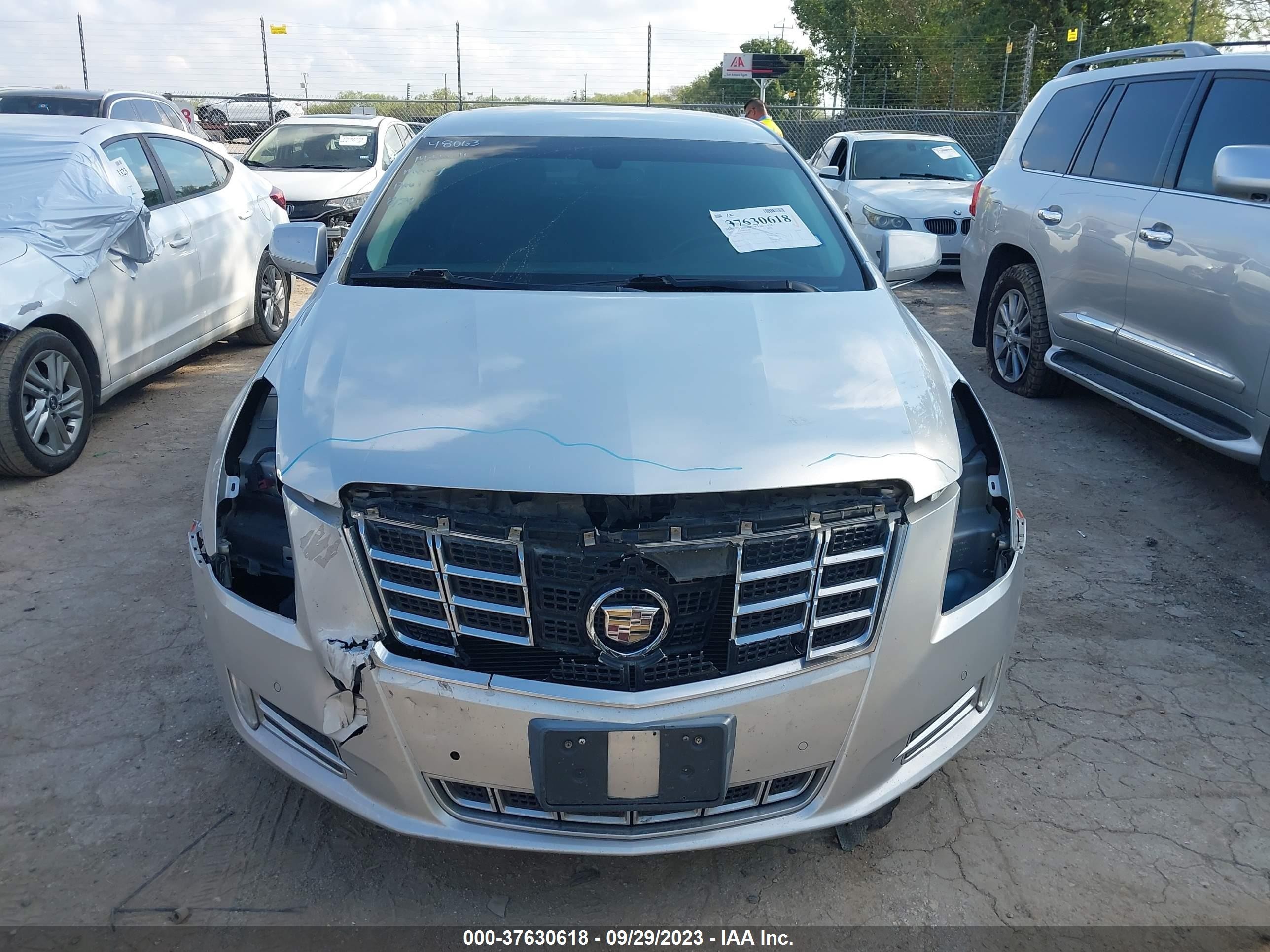 Photo 12 VIN: 2G61M5S32F9131574 - CADILLAC XTS 