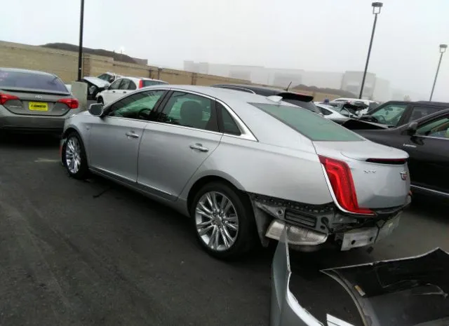 Photo 2 VIN: 2G61M5S32K9134484 - CADILLAC XTS 