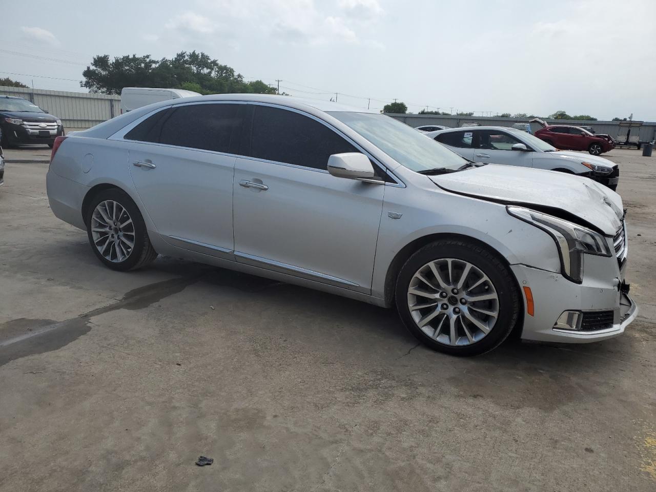 Photo 3 VIN: 2G61M5S32K9157747 - CADILLAC XTS 