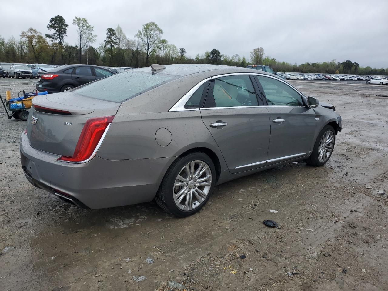 Photo 2 VIN: 2G61M5S33K9133165 - CADILLAC XTS 