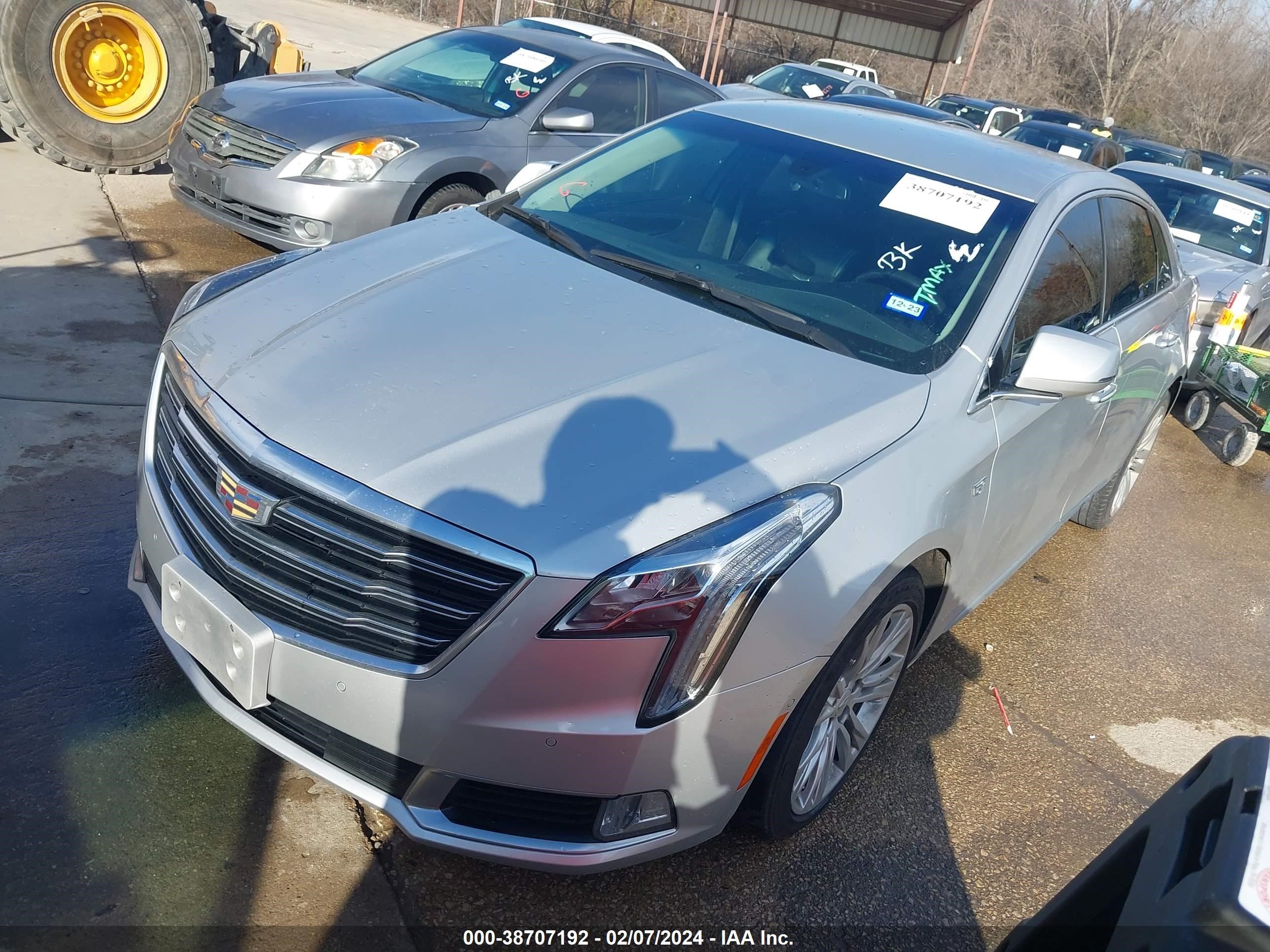 Photo 1 VIN: 2G61M5S35K9153868 - CADILLAC XTS 