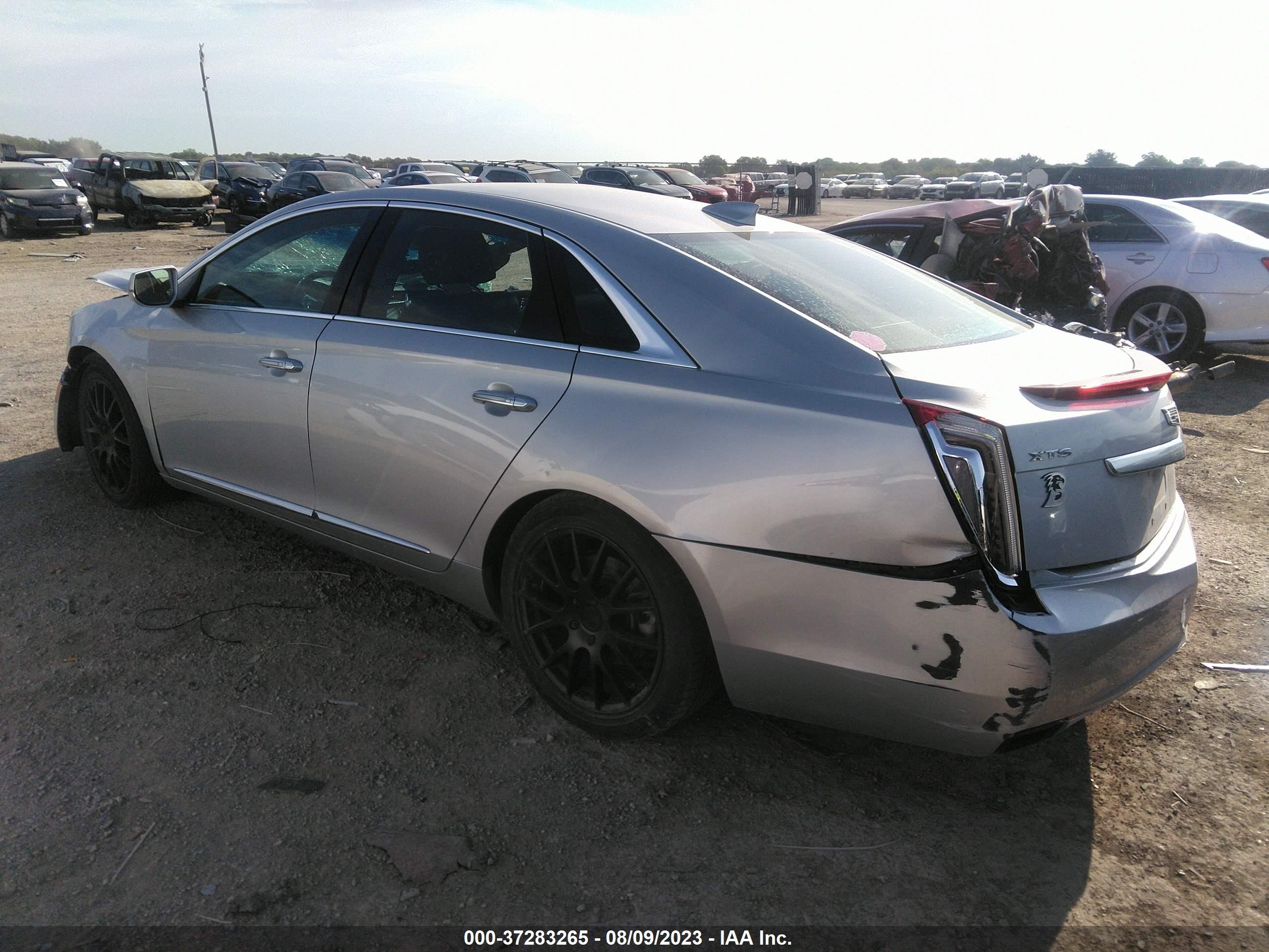 Photo 2 VIN: 2G61M5S37H9107838 - CADILLAC XTS 