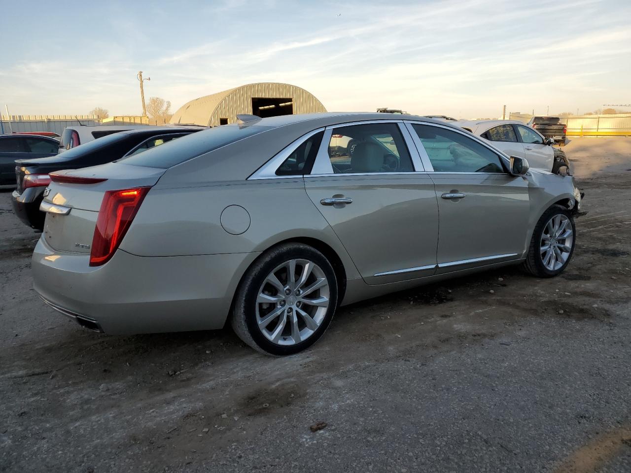 Photo 2 VIN: 2G61M5S38G9152950 - CADILLAC XTS 