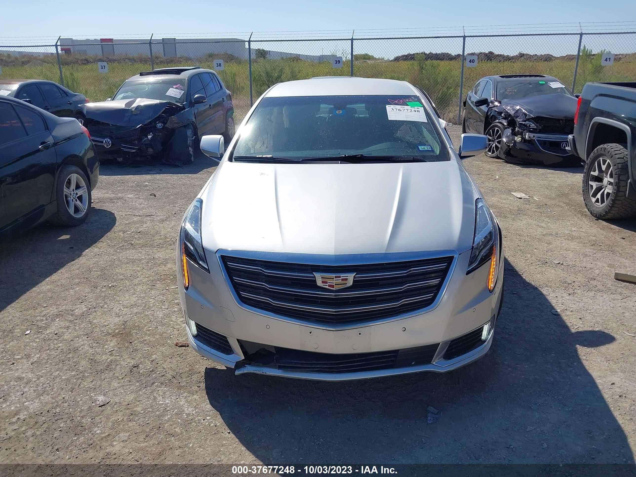 Photo 11 VIN: 2G61M5S38K9147093 - CADILLAC XTS 