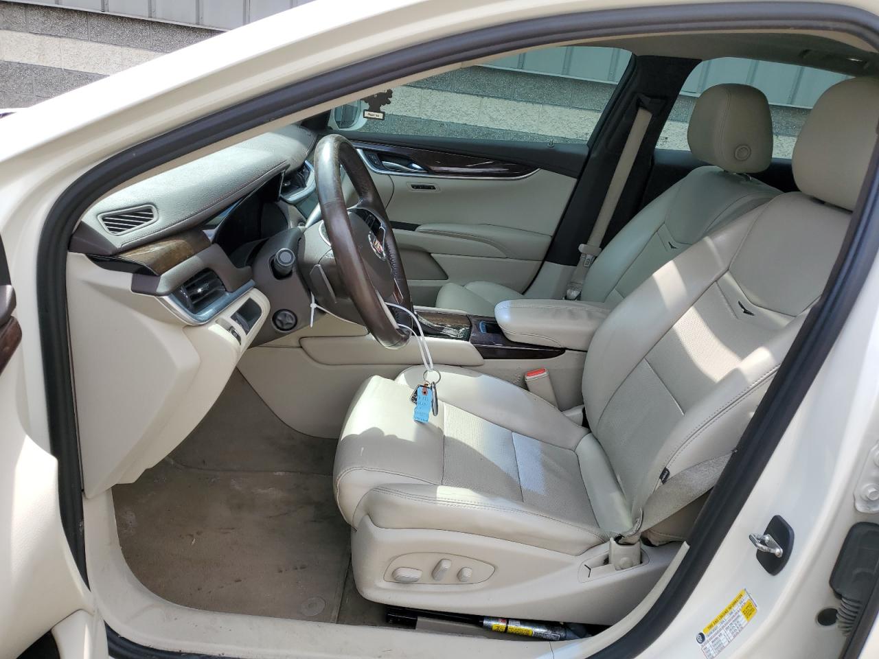 Photo 6 VIN: 2G61N5S30F9147690 - CADILLAC XTS 