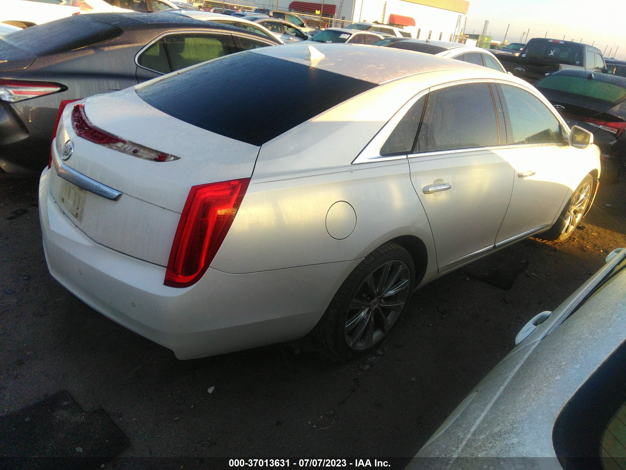 Photo 3 VIN: 2G61N5S34D9193780 - CADILLAC XTS 