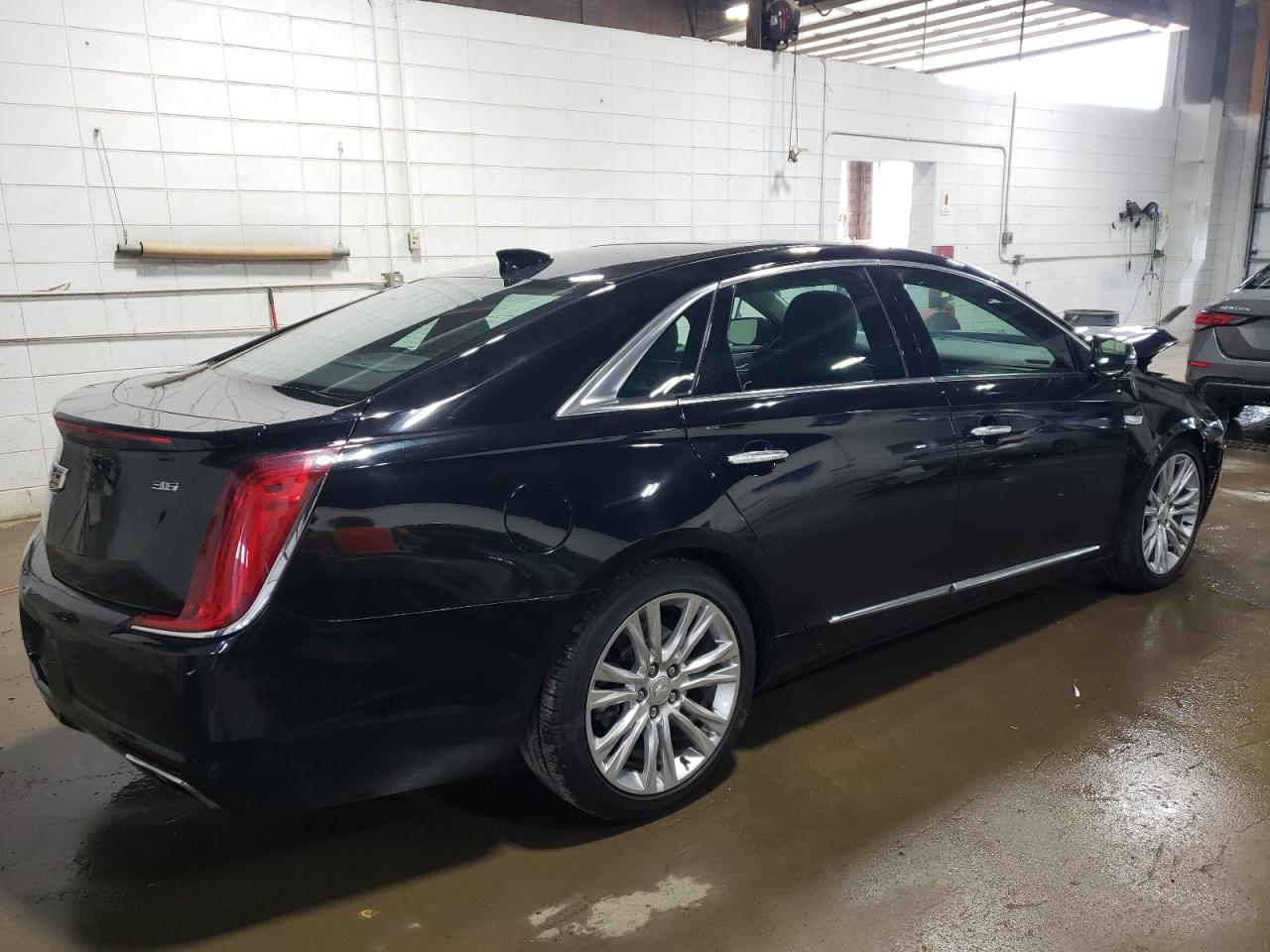 Photo 2 VIN: 2G61N5S34K9132068 - CADILLAC XTS 