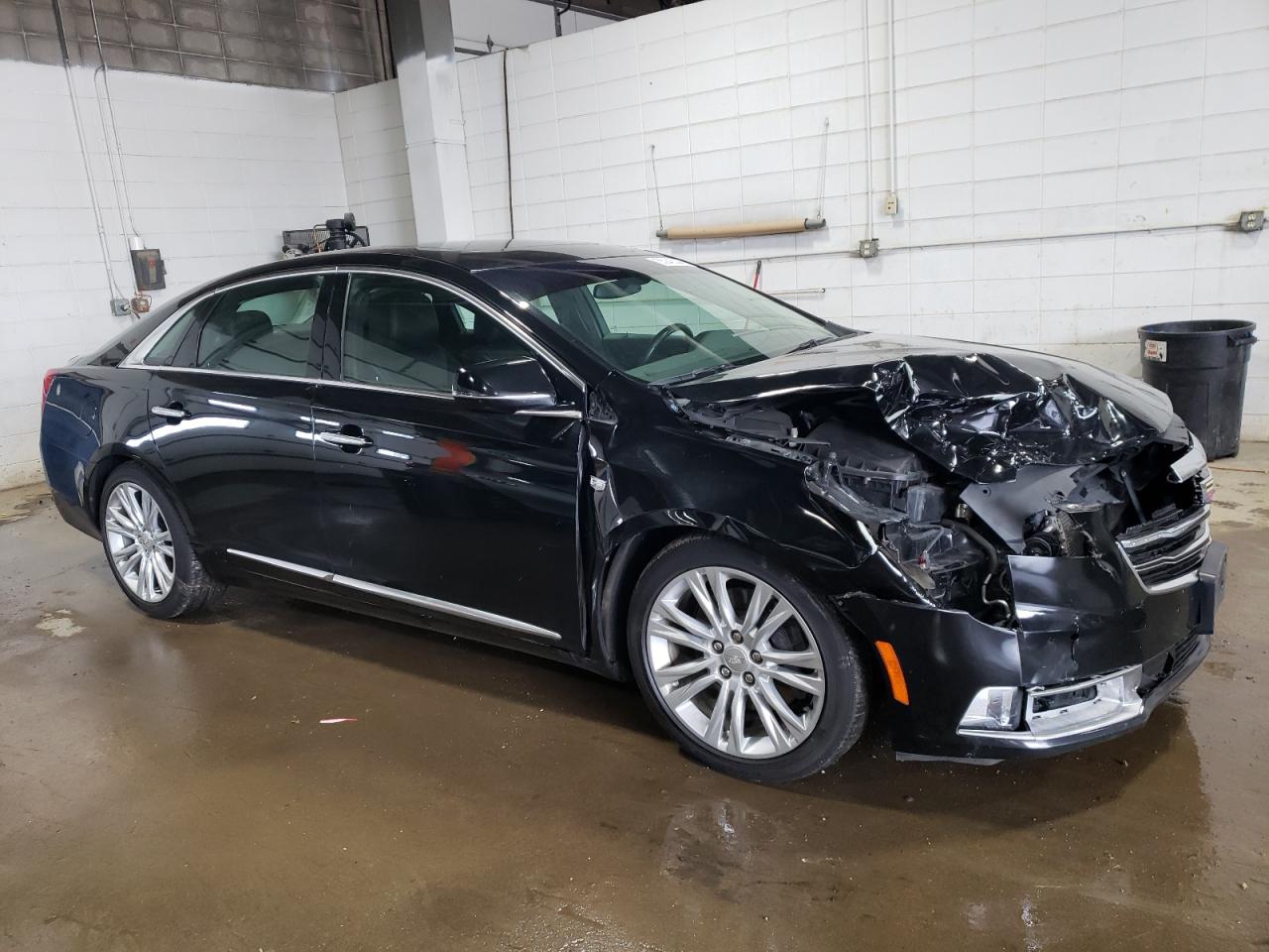 Photo 3 VIN: 2G61N5S34K9132068 - CADILLAC XTS 