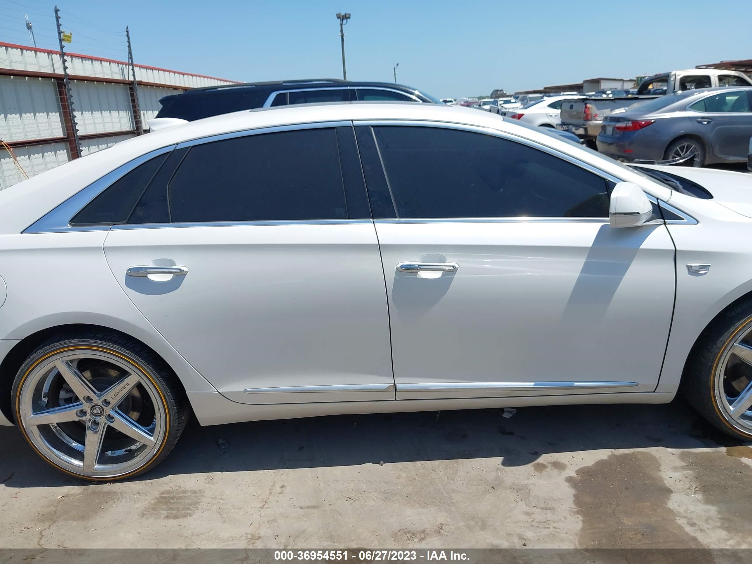 Photo 12 VIN: 2G61N5S34K9133236 - CADILLAC XTS 