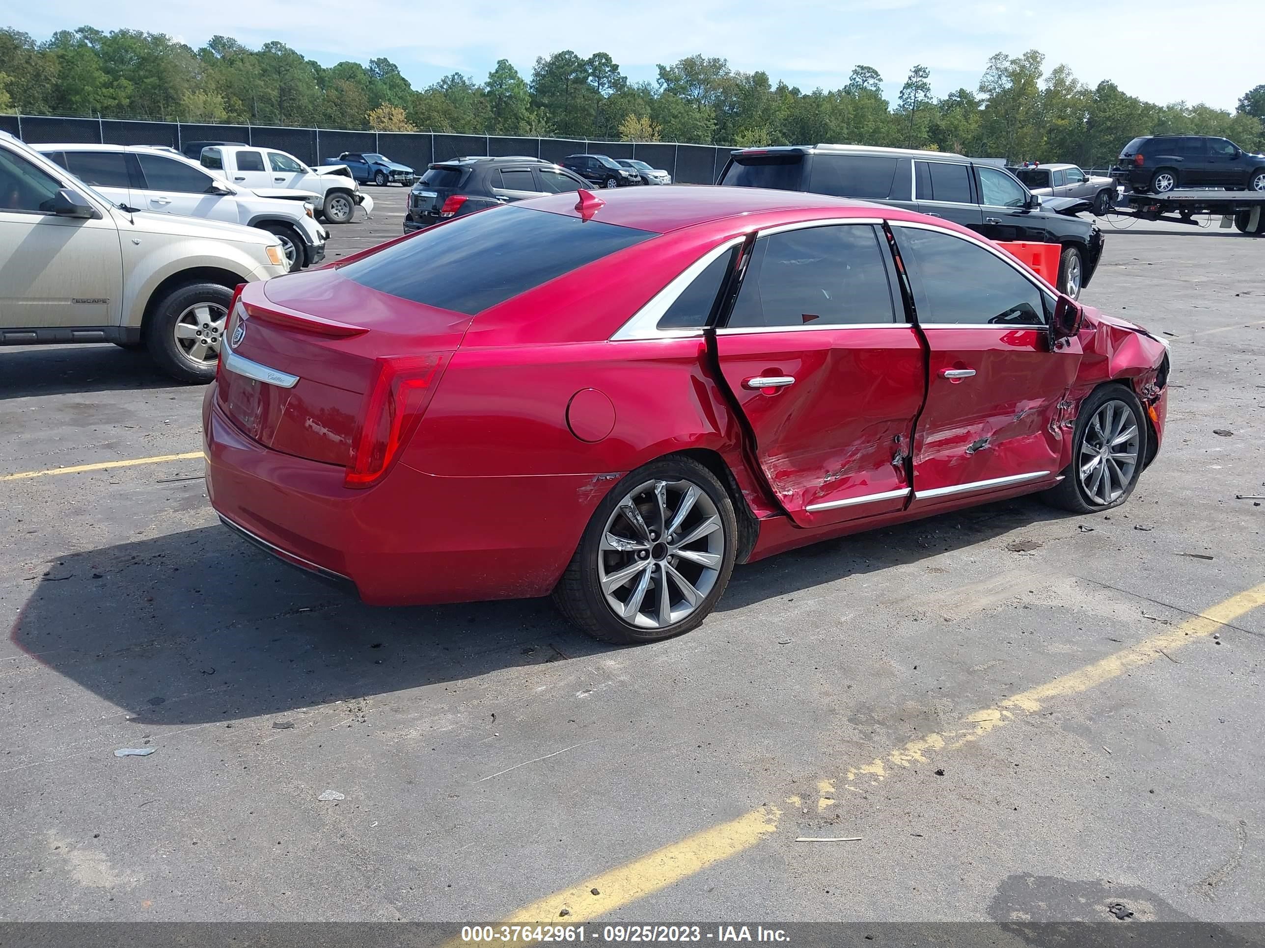 Photo 3 VIN: 2G61N5S36D9163258 - CADILLAC XTS 