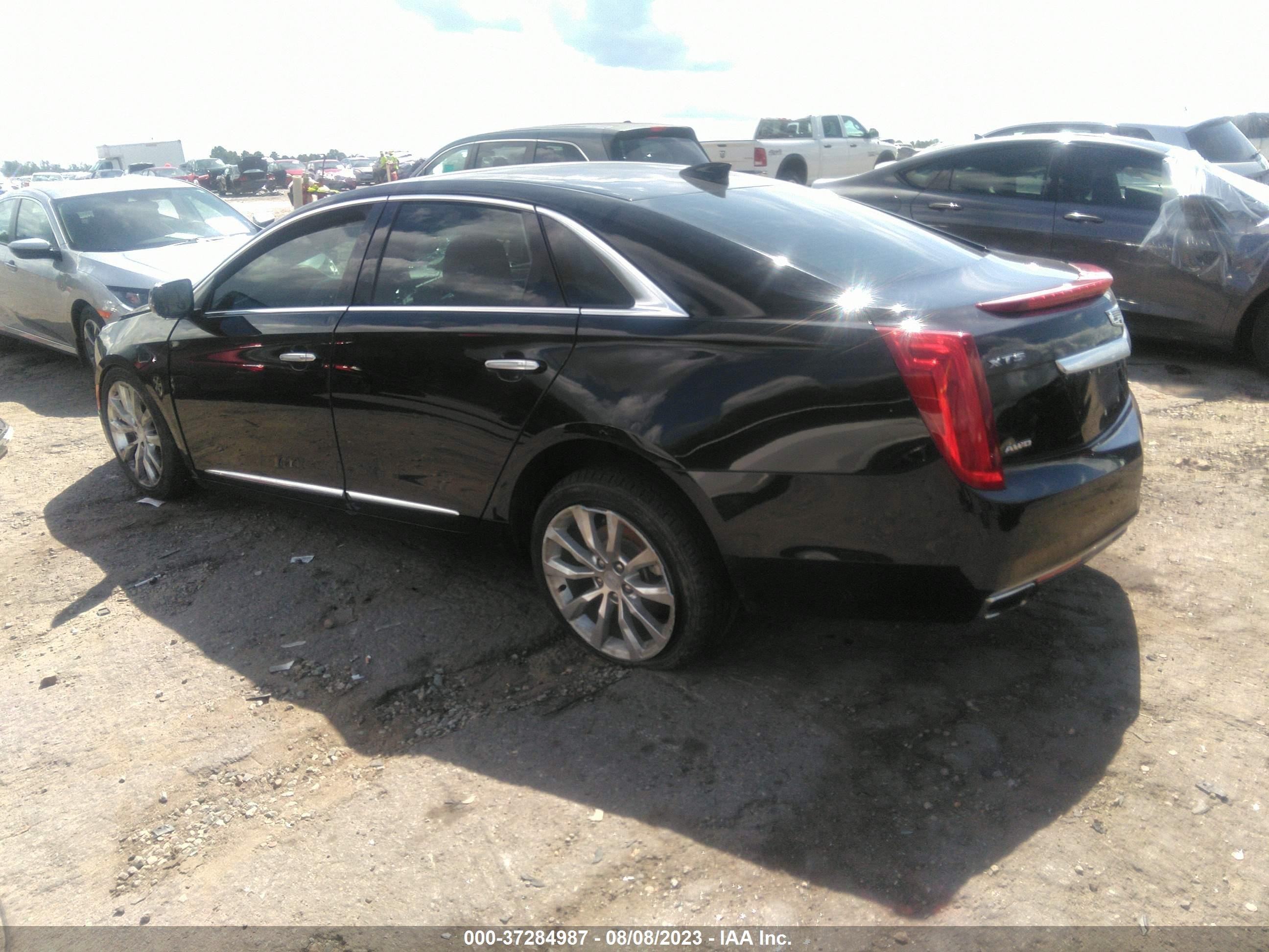 Photo 2 VIN: 2G61N5S3XH9195989 - CADILLAC XTS 