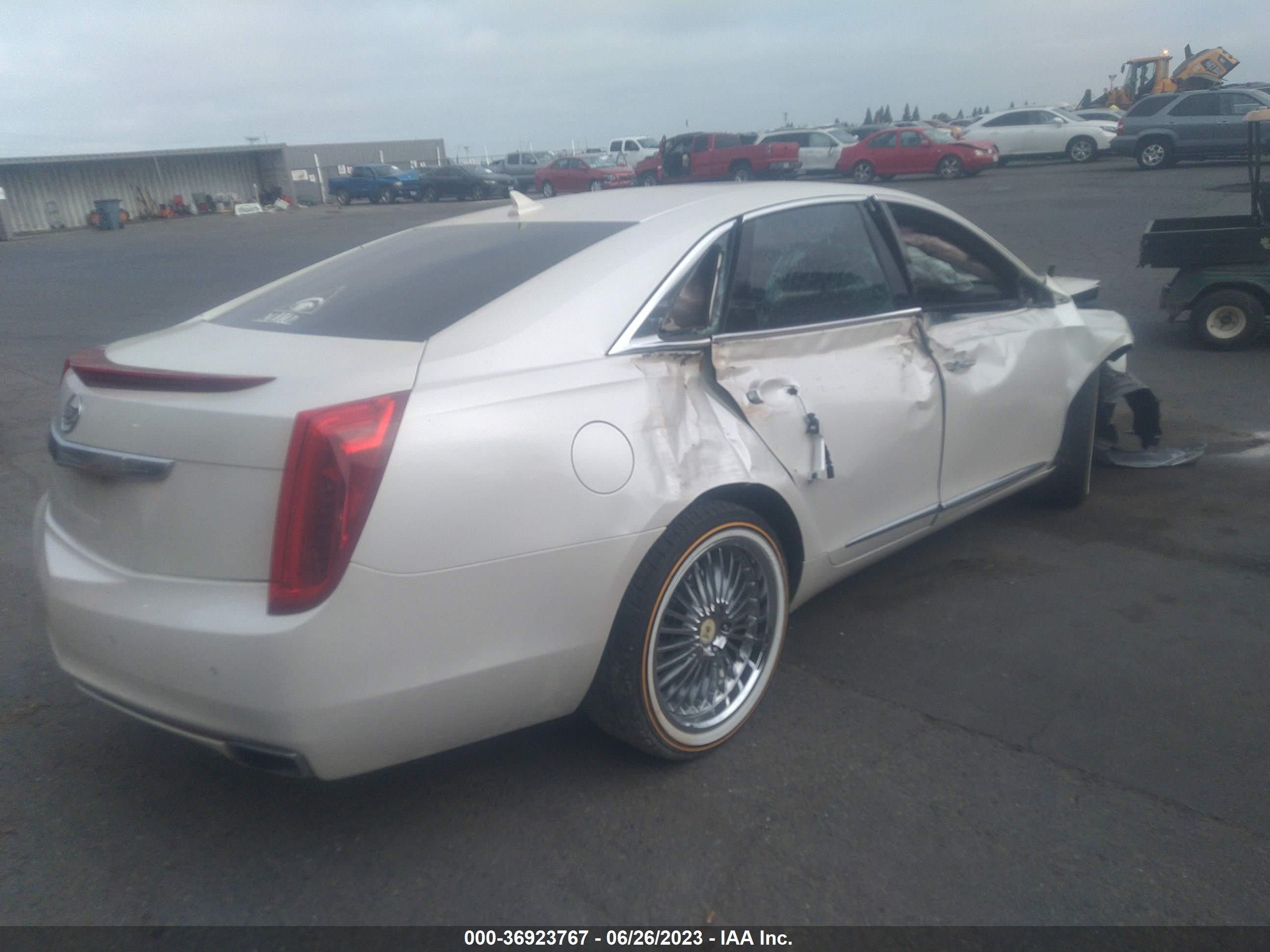 Photo 3 VIN: 2G61P5S31D9101647 - CADILLAC XTS 