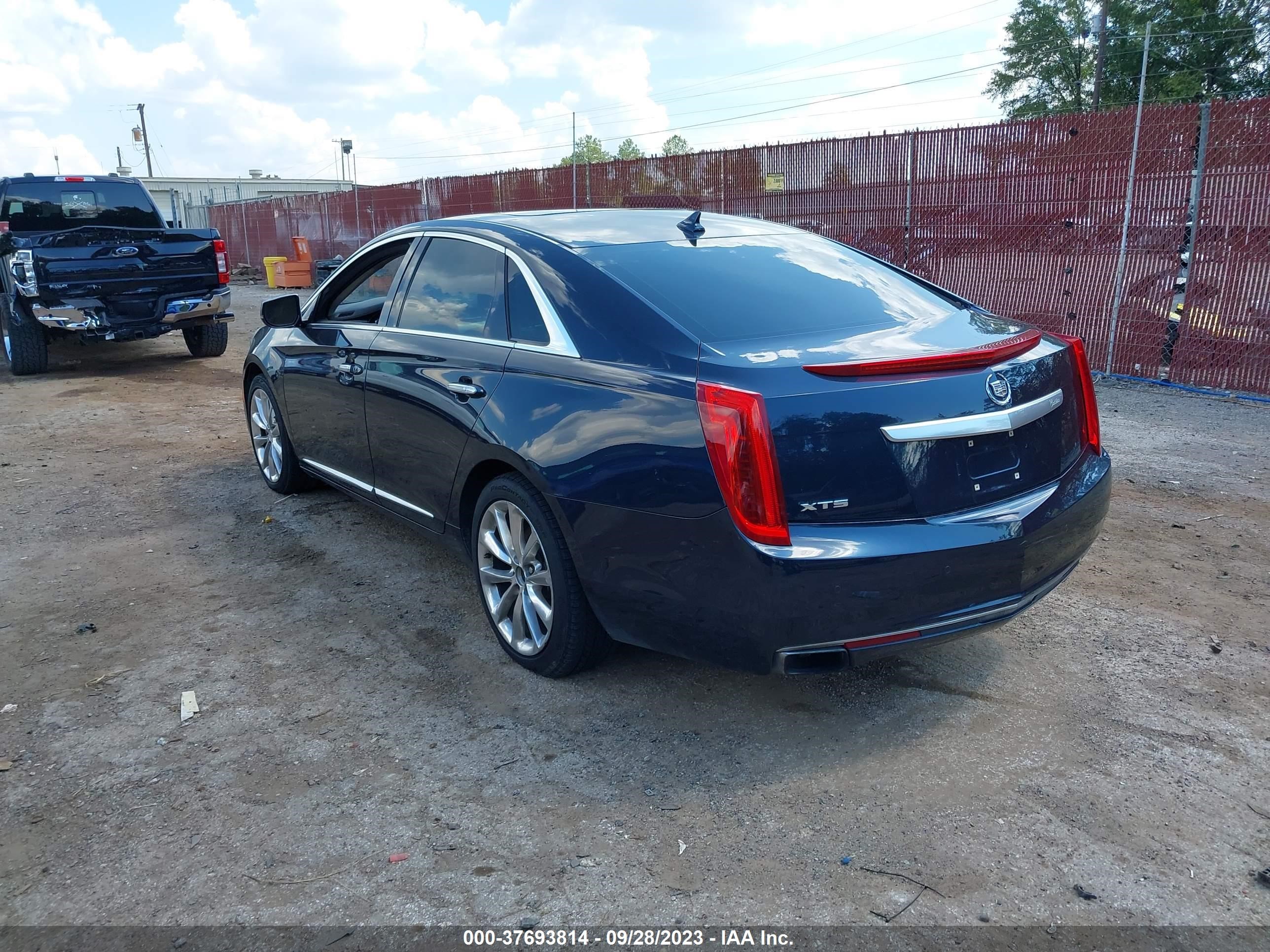 Photo 2 VIN: 2G61P5S33D9168394 - CADILLAC XTS 