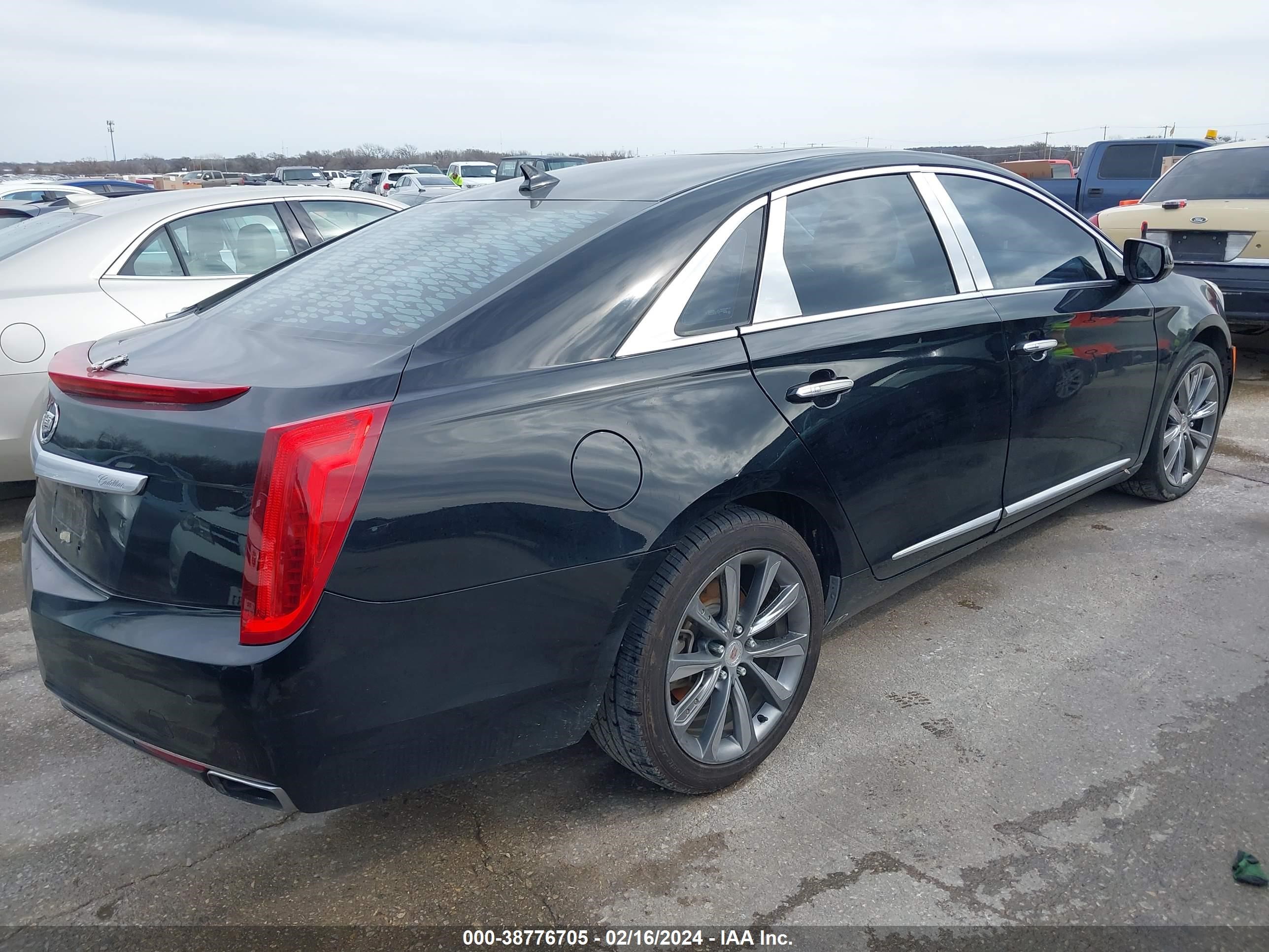 Photo 3 VIN: 2G61P5S36D9189398 - CADILLAC XTS 