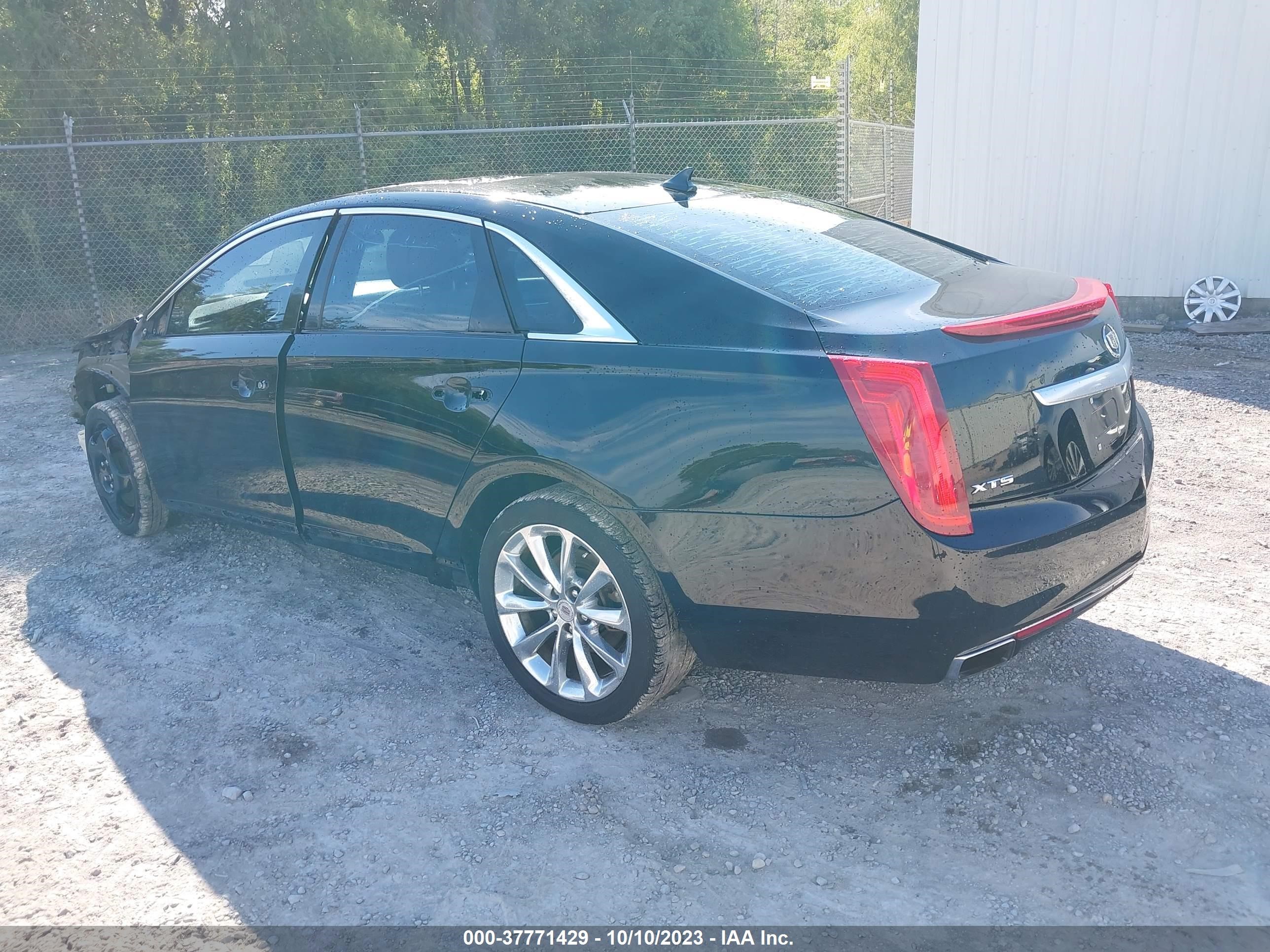 Photo 2 VIN: 2G61P5S38D9136962 - CADILLAC XTS 