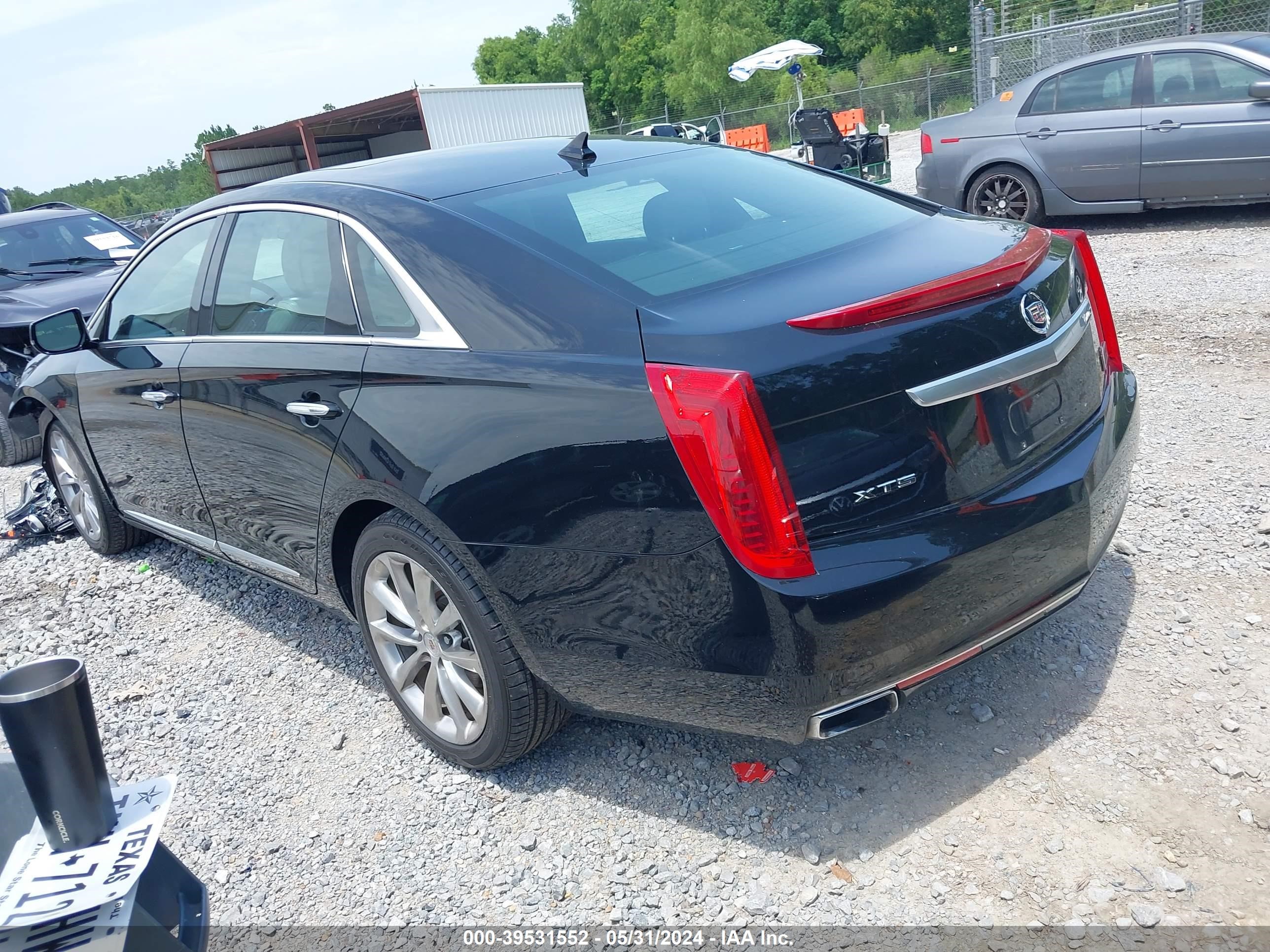 Photo 2 VIN: 2G61S5S31D9115692 - CADILLAC XTS 