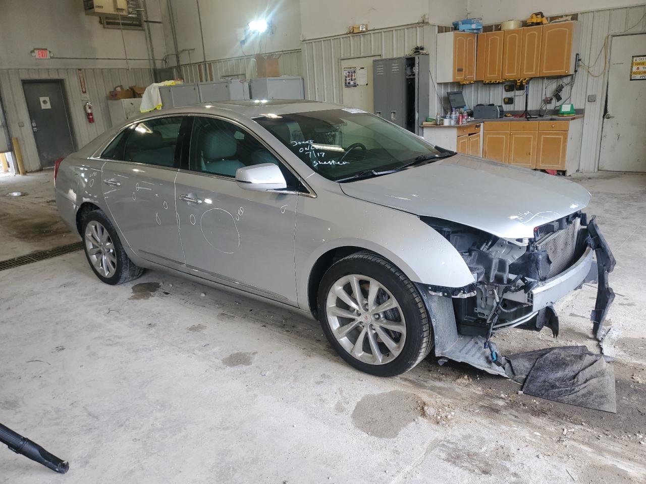 Photo 3 VIN: 2G61S5S36D9105420 - CADILLAC XTS 