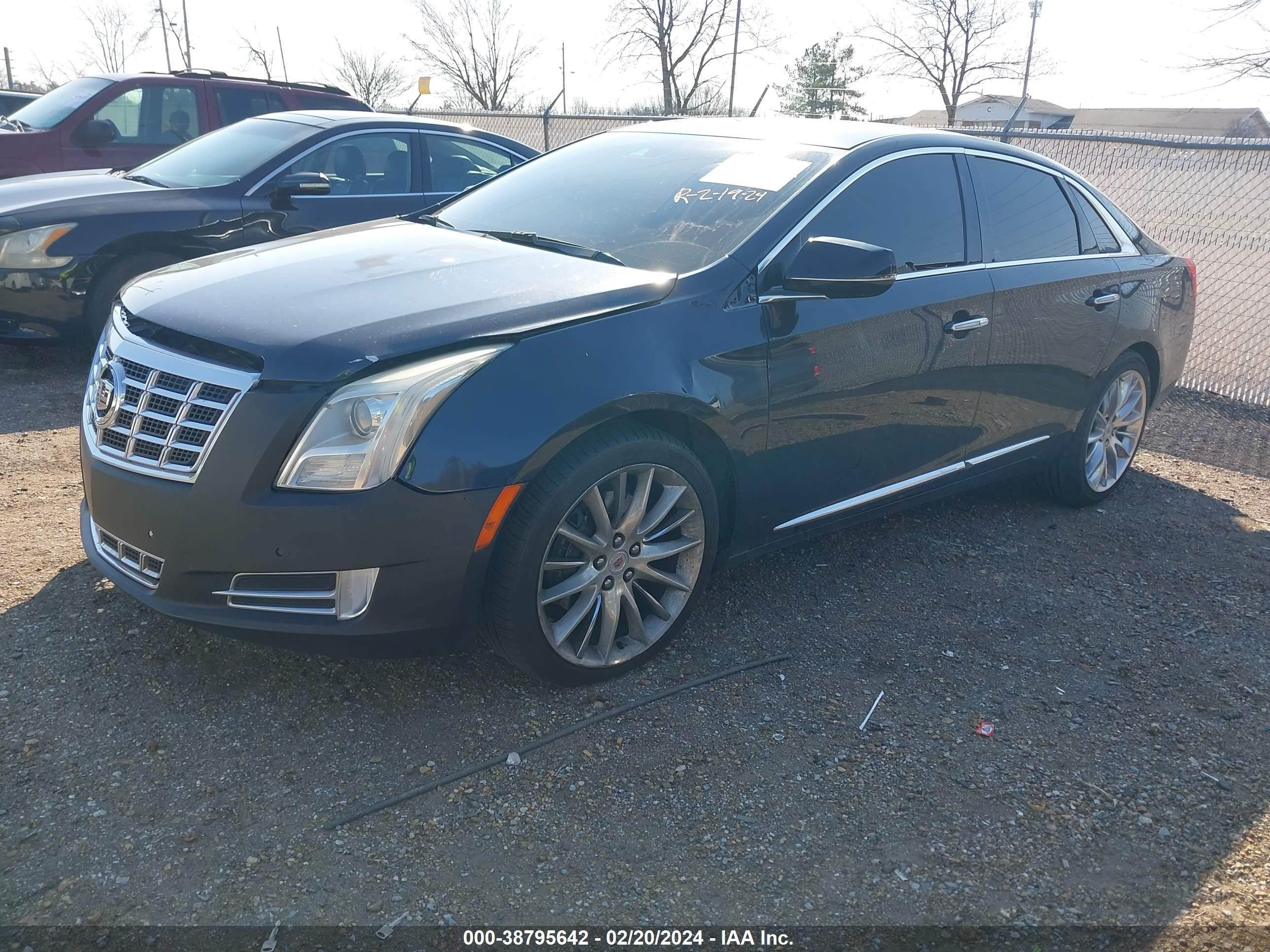 Photo 1 VIN: 2G61V5S31D9218585 - CADILLAC XTS 