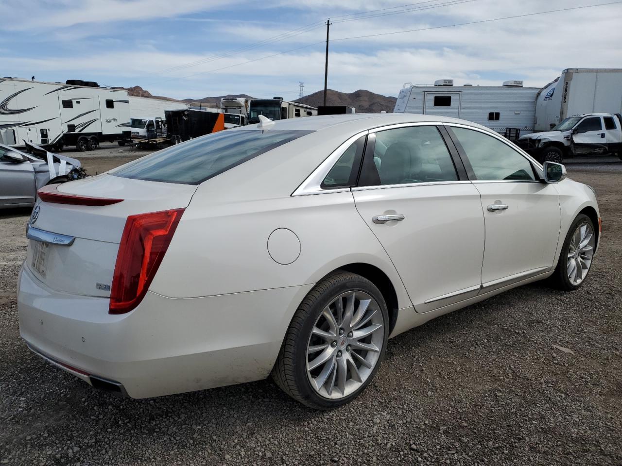 Photo 2 VIN: 2G61V5S37D9175144 - CADILLAC XTS 