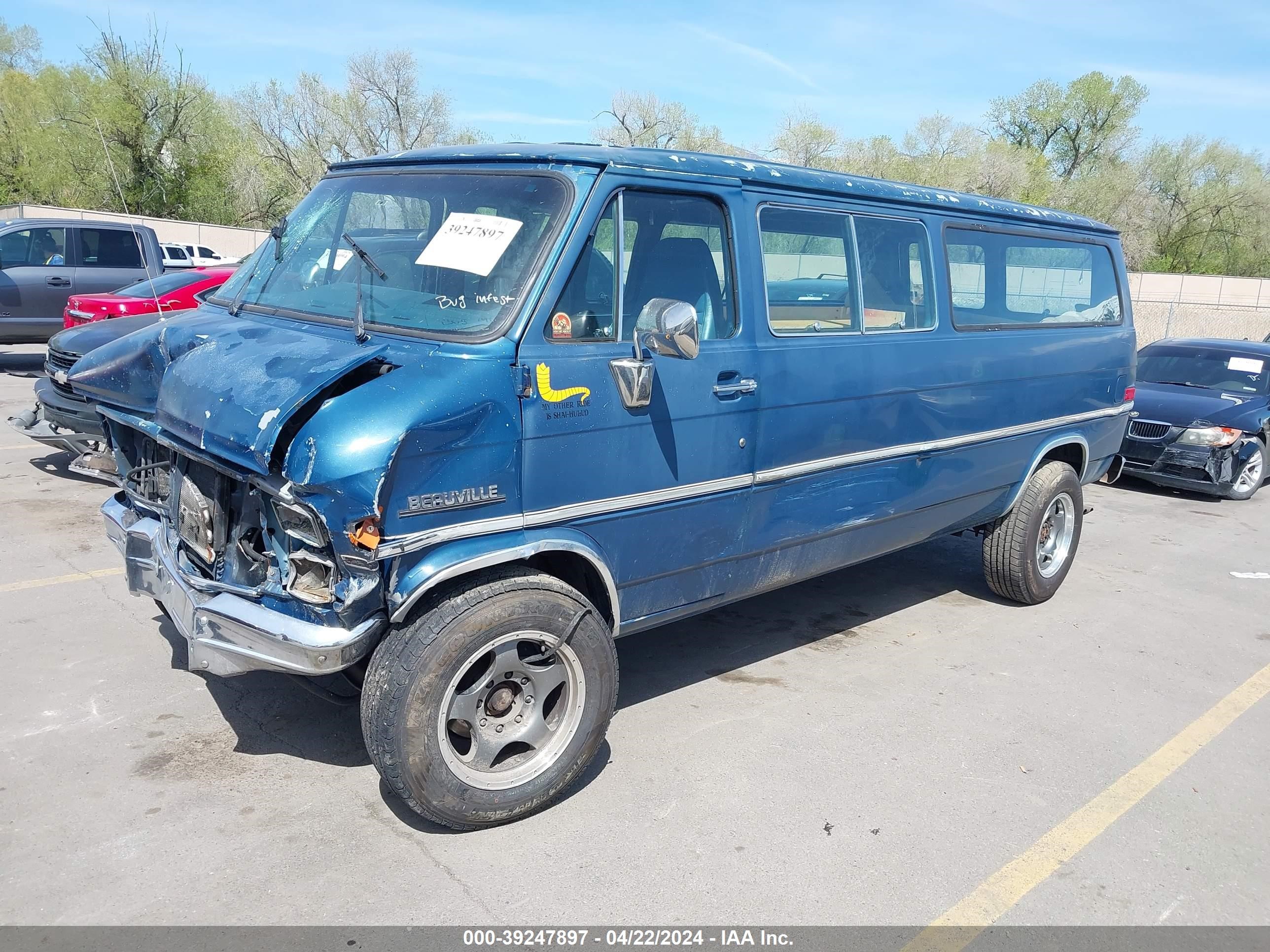 Photo 1 VIN: 2GAGG39N7L4144493 - CHEVROLET VAN 