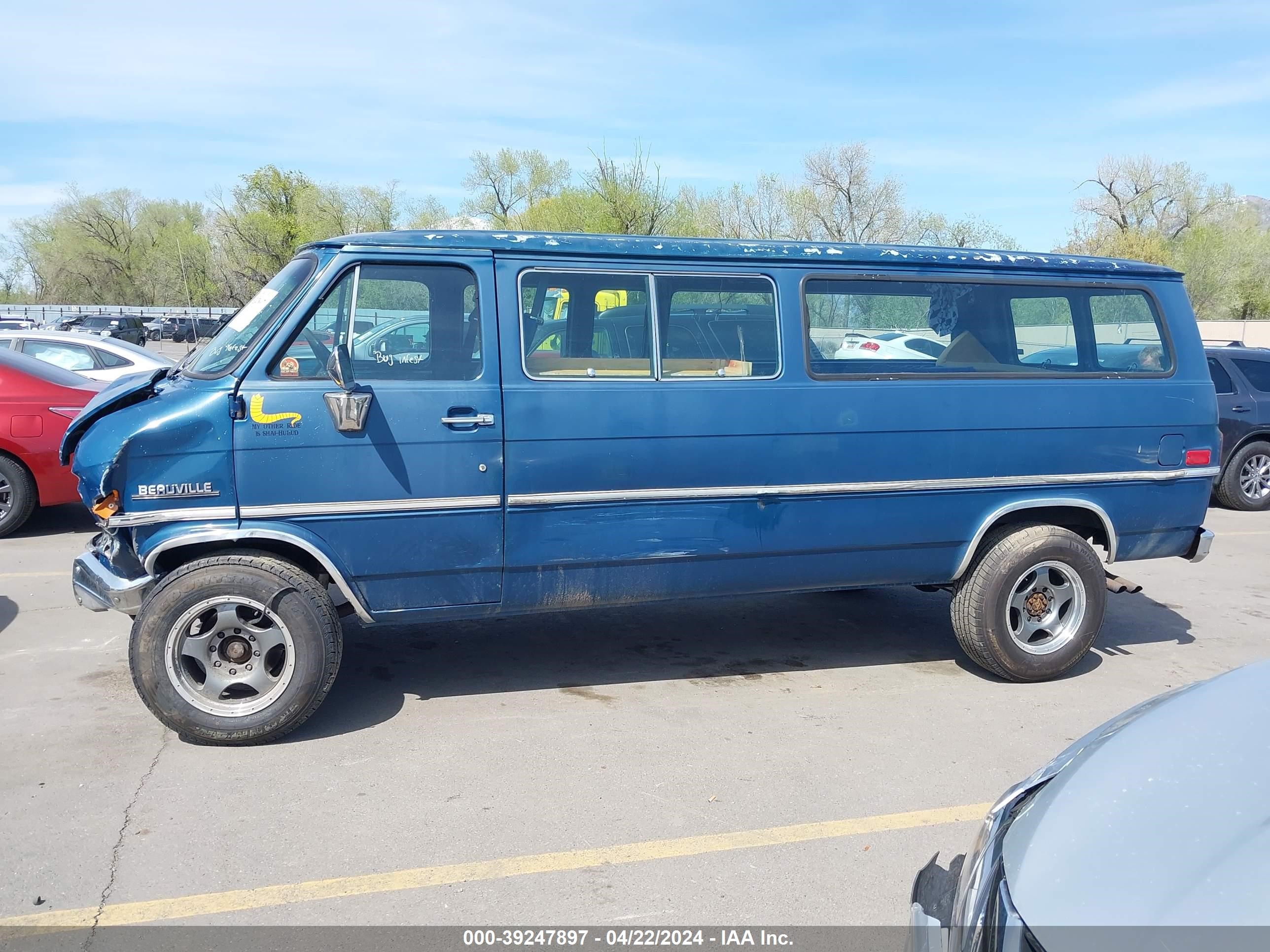 Photo 12 VIN: 2GAGG39N7L4144493 - CHEVROLET VAN 