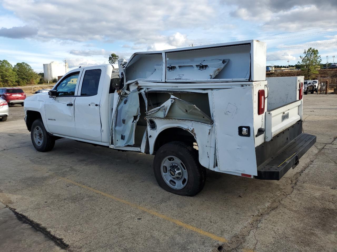 Photo 1 VIN: 2GB2CREG2K1220942 - CHEVROLET SILVERADO 