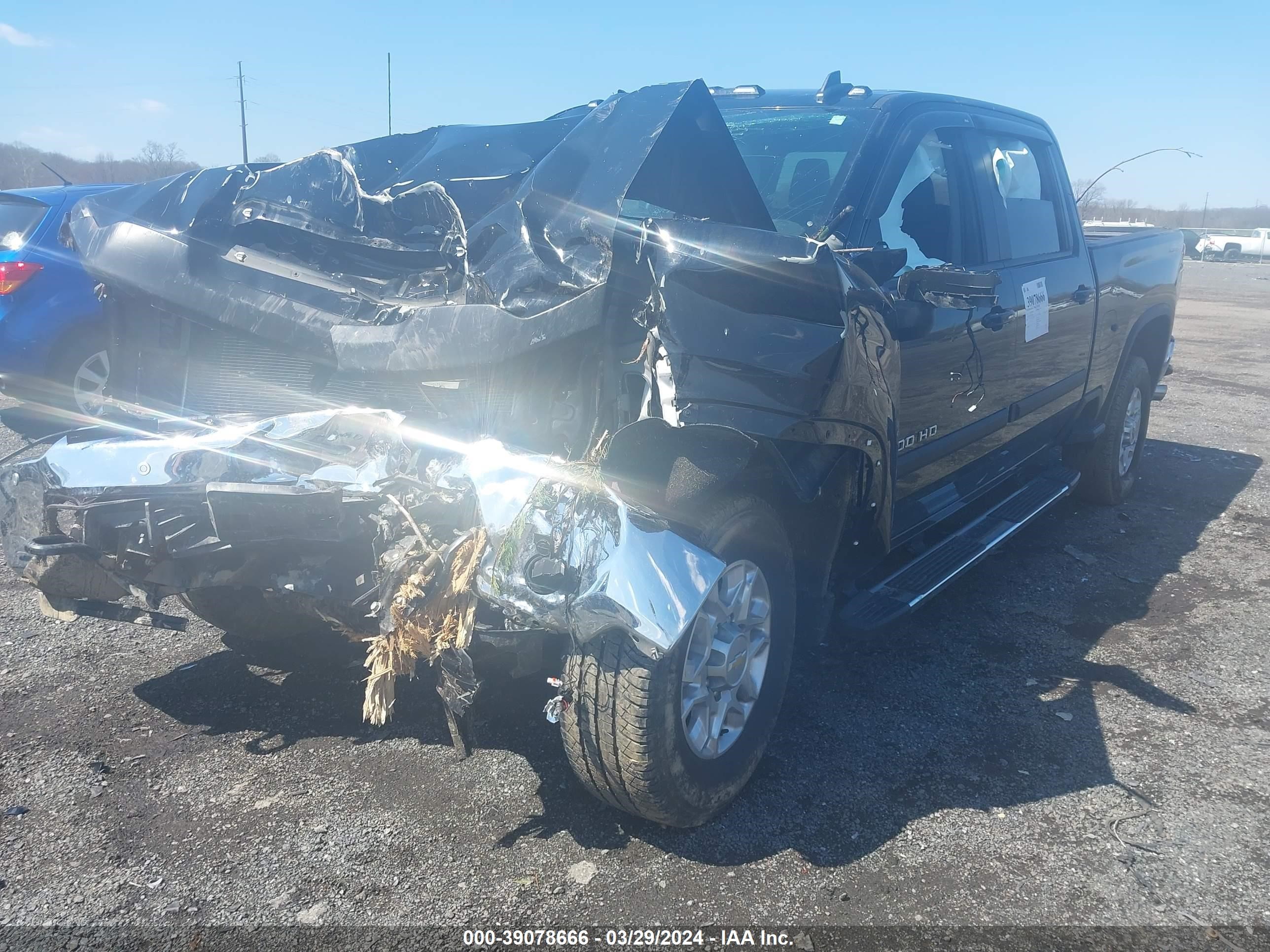 Photo 1 VIN: 2GC1YNE77N1224782 - CHEVROLET SILVERADO 