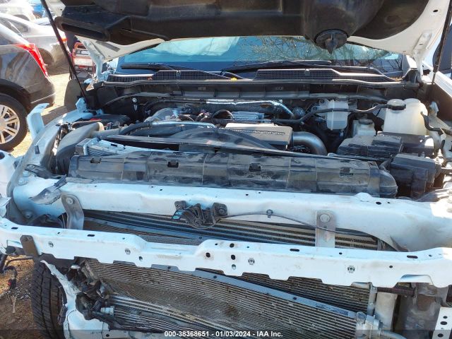 Photo 9 VIN: 2GC1YNEY2N1203234 - CHEVROLET SILVERADO 2500HD 